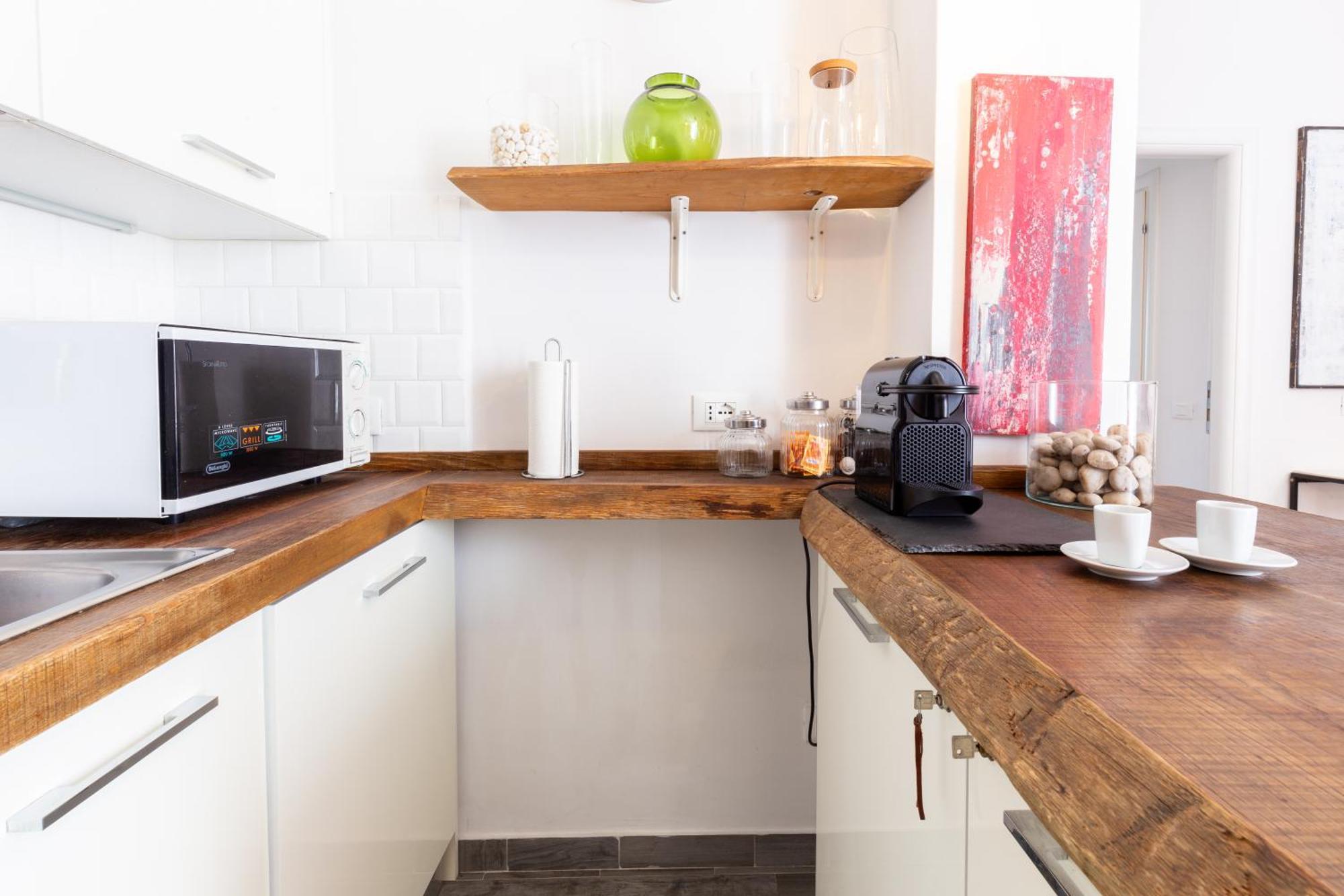Sunny Charming 3 Bdr, 3bath * Roma