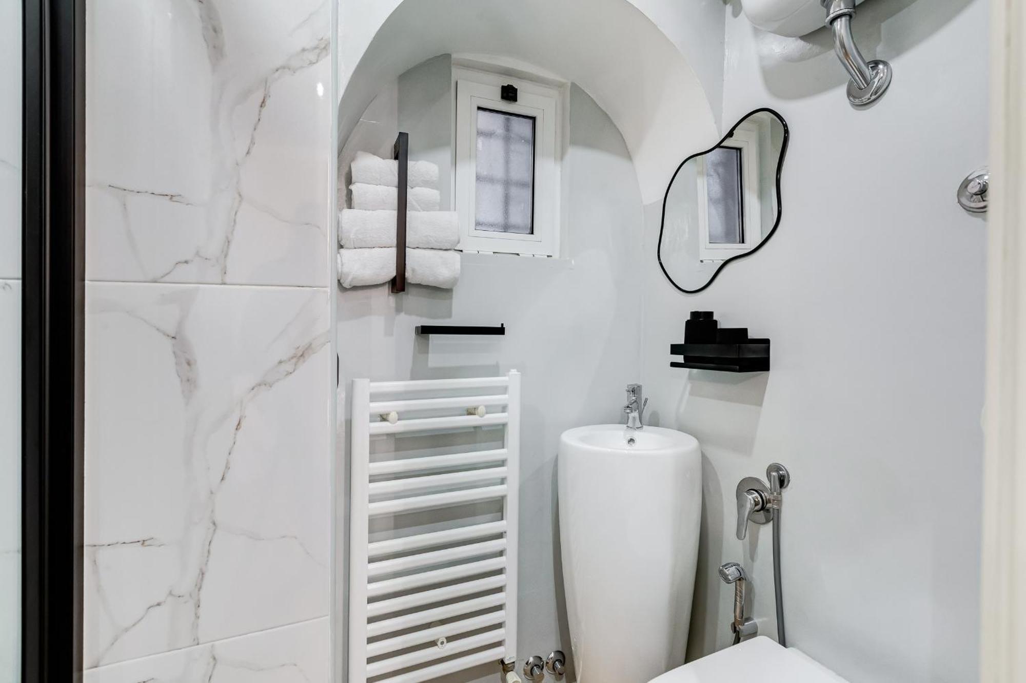 Vicolo Sereno Apartment