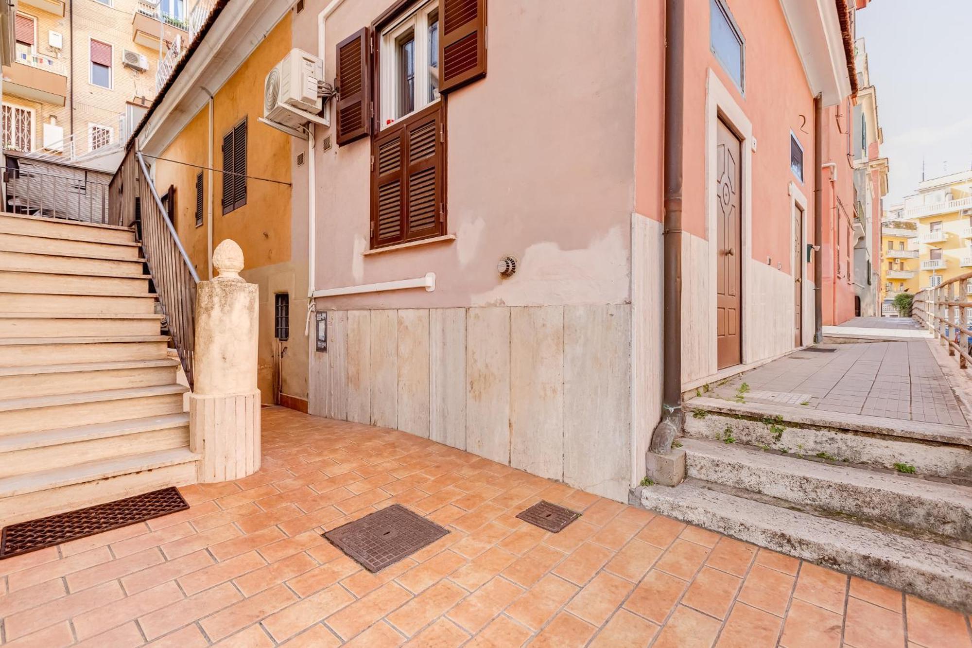 Apartment Vicolo Sereno Rome