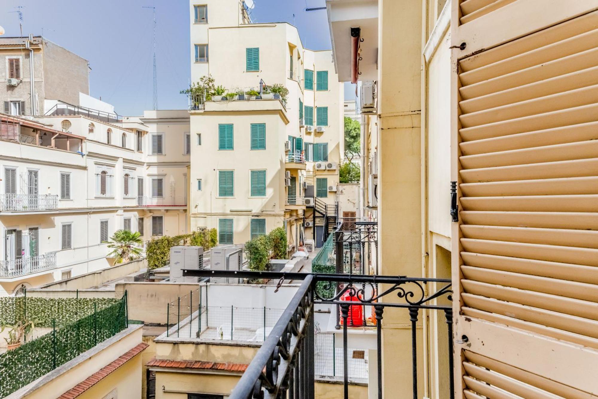 Appartamento Bbhome Eleganza E Comfort Unico In San Giovanni District Roma