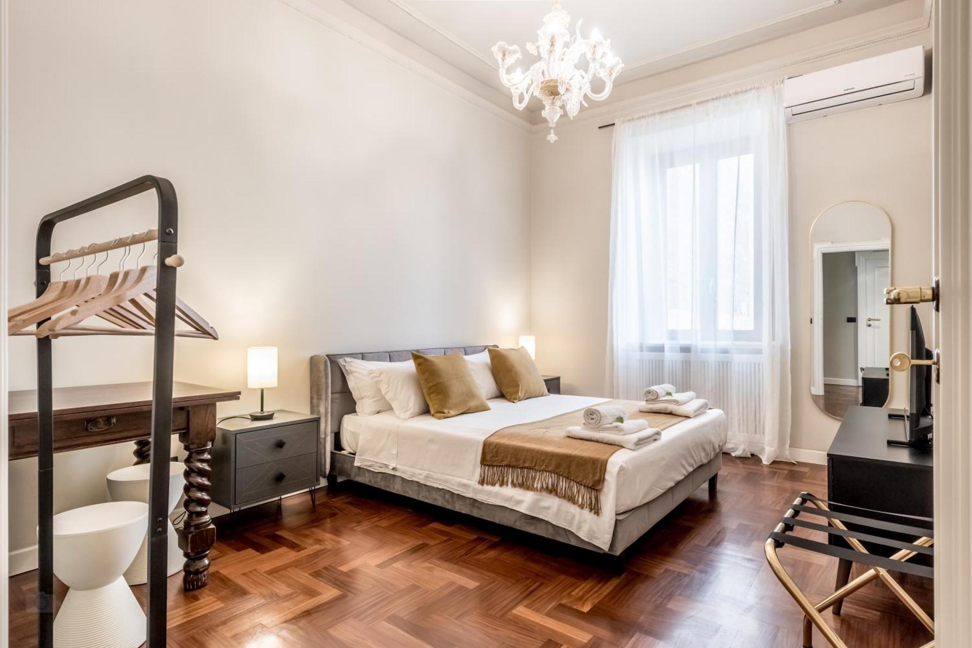 Bbhome Eleganza E Comfort Unico In San Giovanni District * Roma