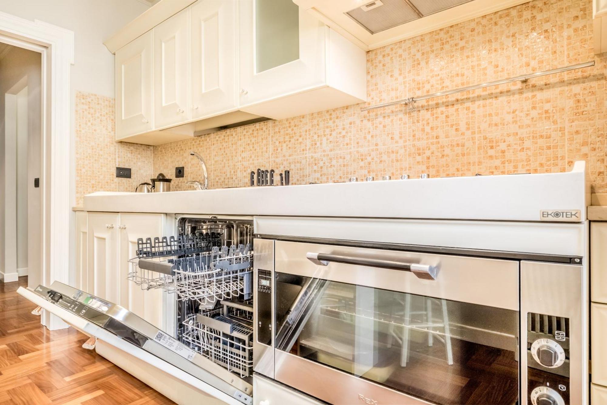 Appartamento Bbhome Eleganza E Comfort Unico In San Giovanni District *