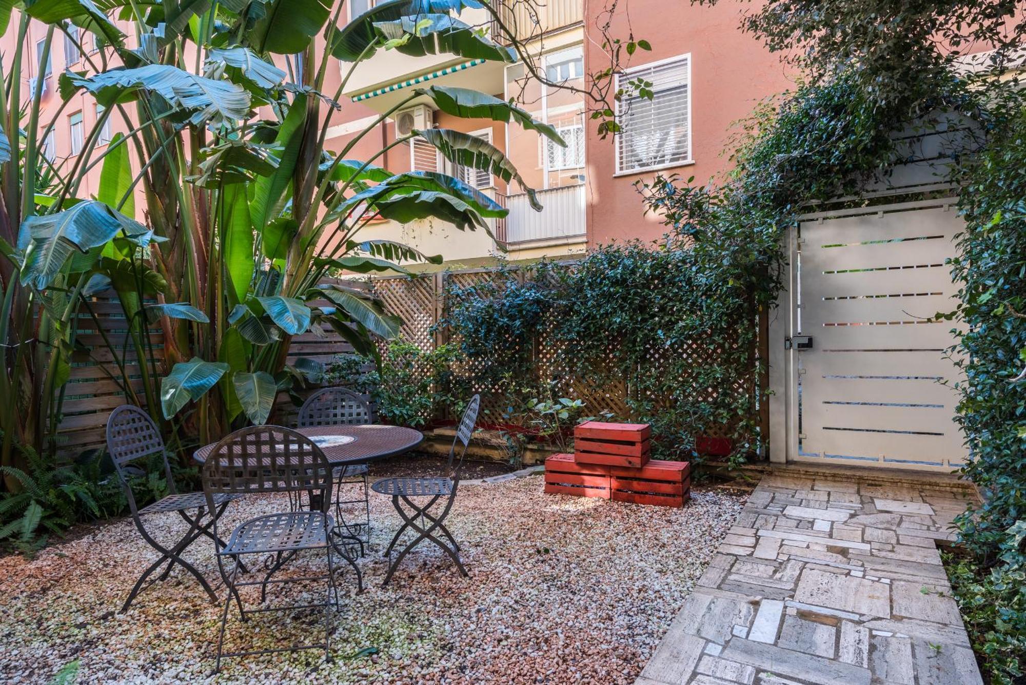 Vaticano 15 Min - Flat Con Giardino, Wi-fi & Netflix Roma