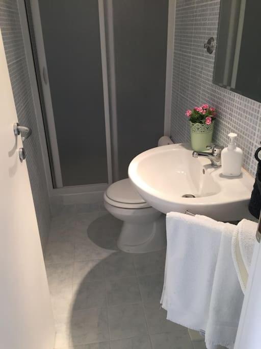 Apartment Affitti Brevi Colosseo 2 *