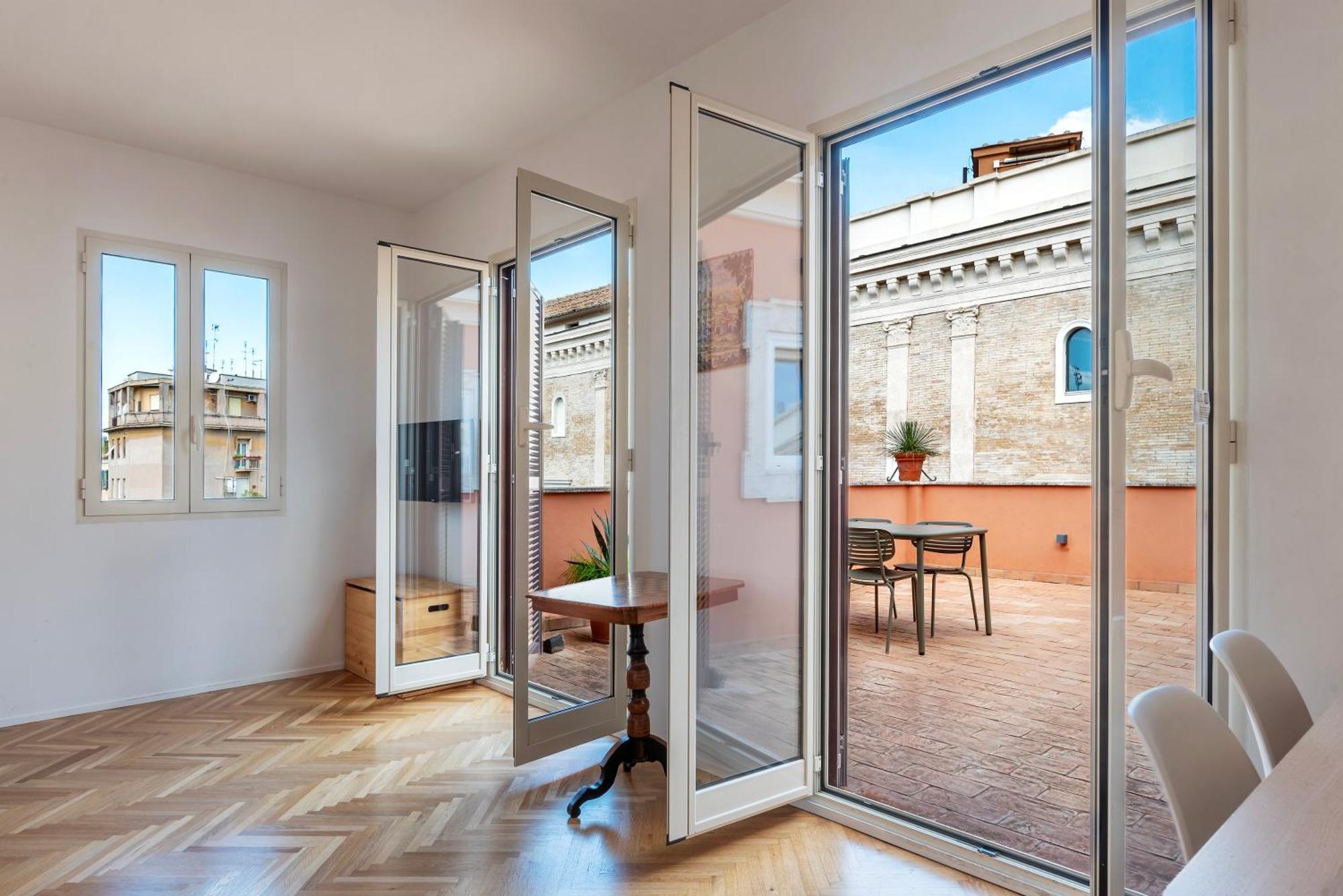 With Terrace In Via Del Pellegrino - Fromhometorome Roma