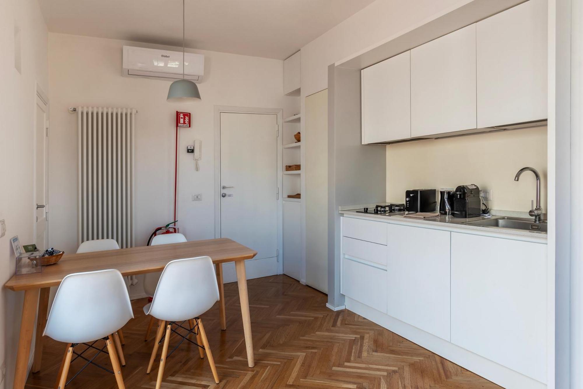 With Terrace In Via Del Pellegrino - Fromhometorome