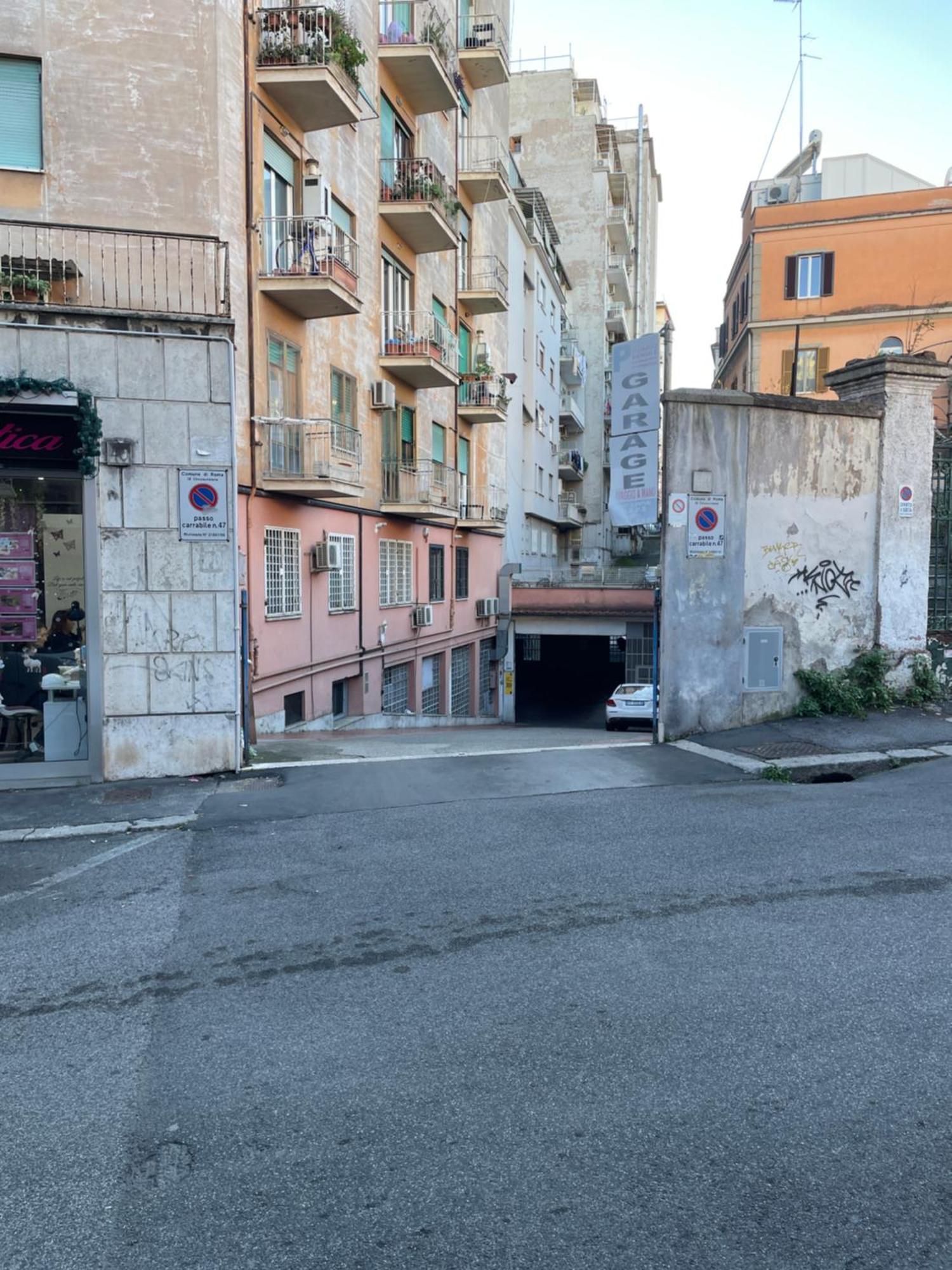 Suitte In San Giovanni Near Basilica - - Apartment Rom