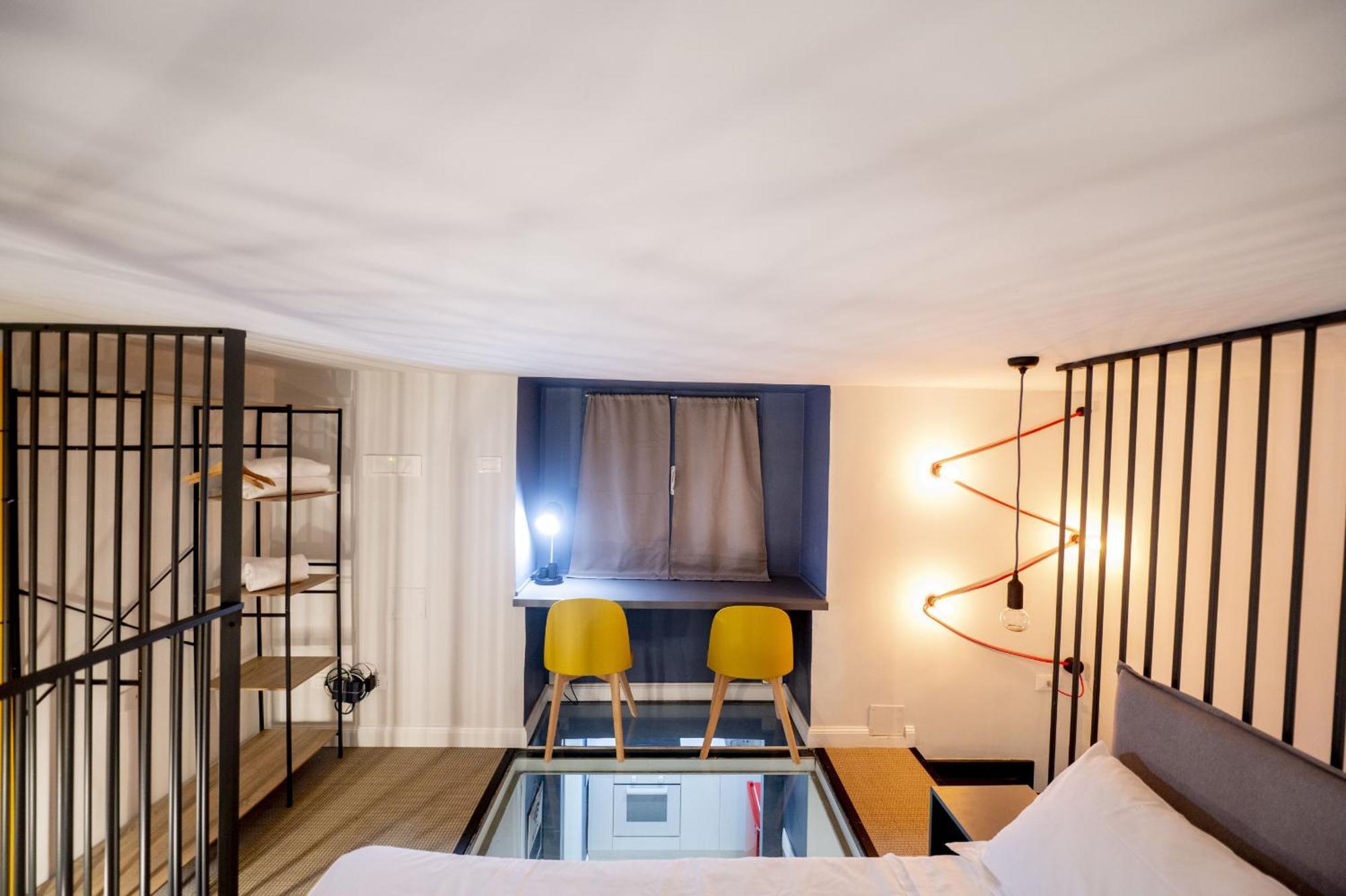 Design And Colorful Loft Near Pamphili * Roma