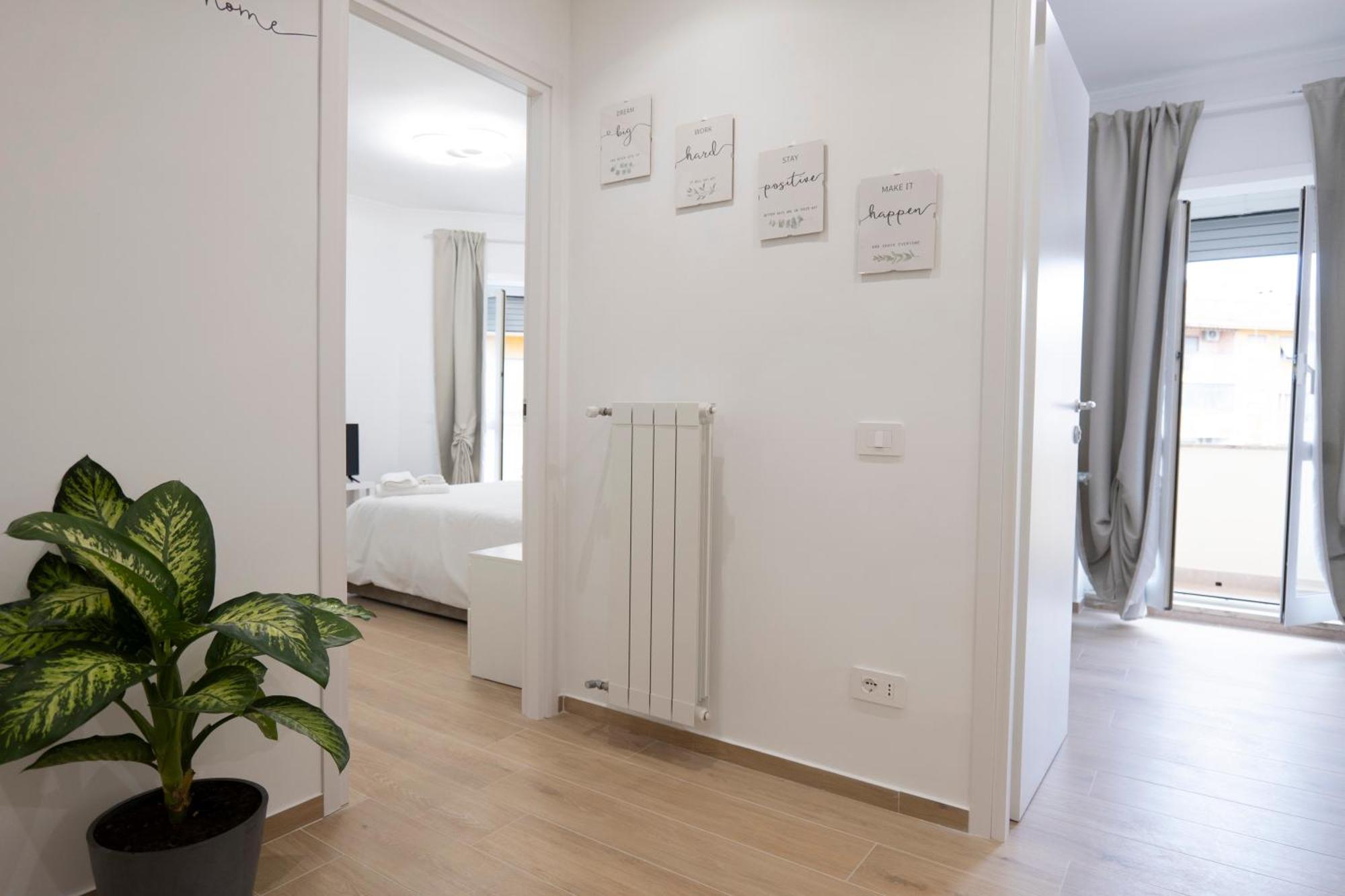Cocoon House * Roma