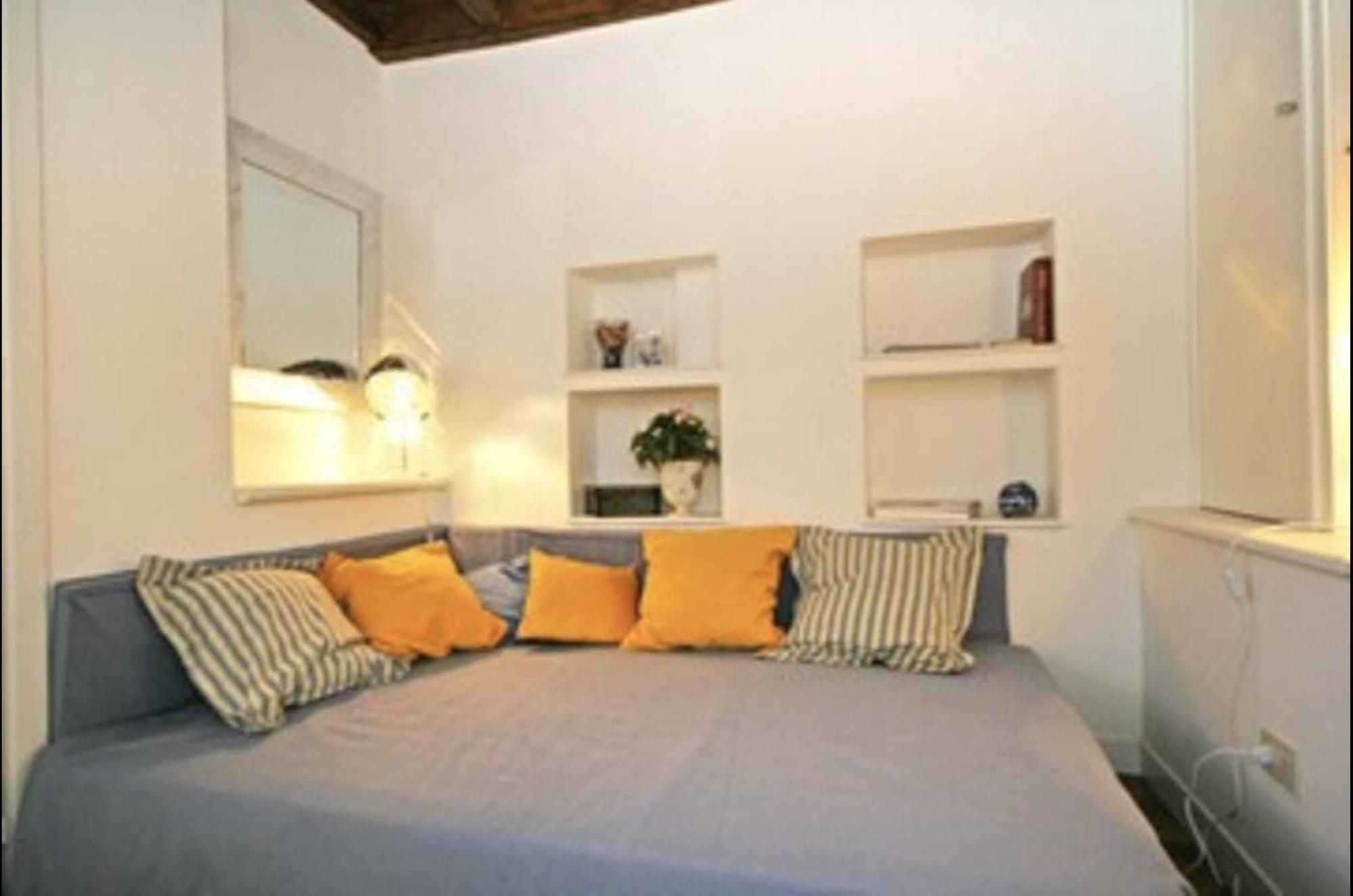 Apartment Elegante Mini Studio In The Heart Of Rom