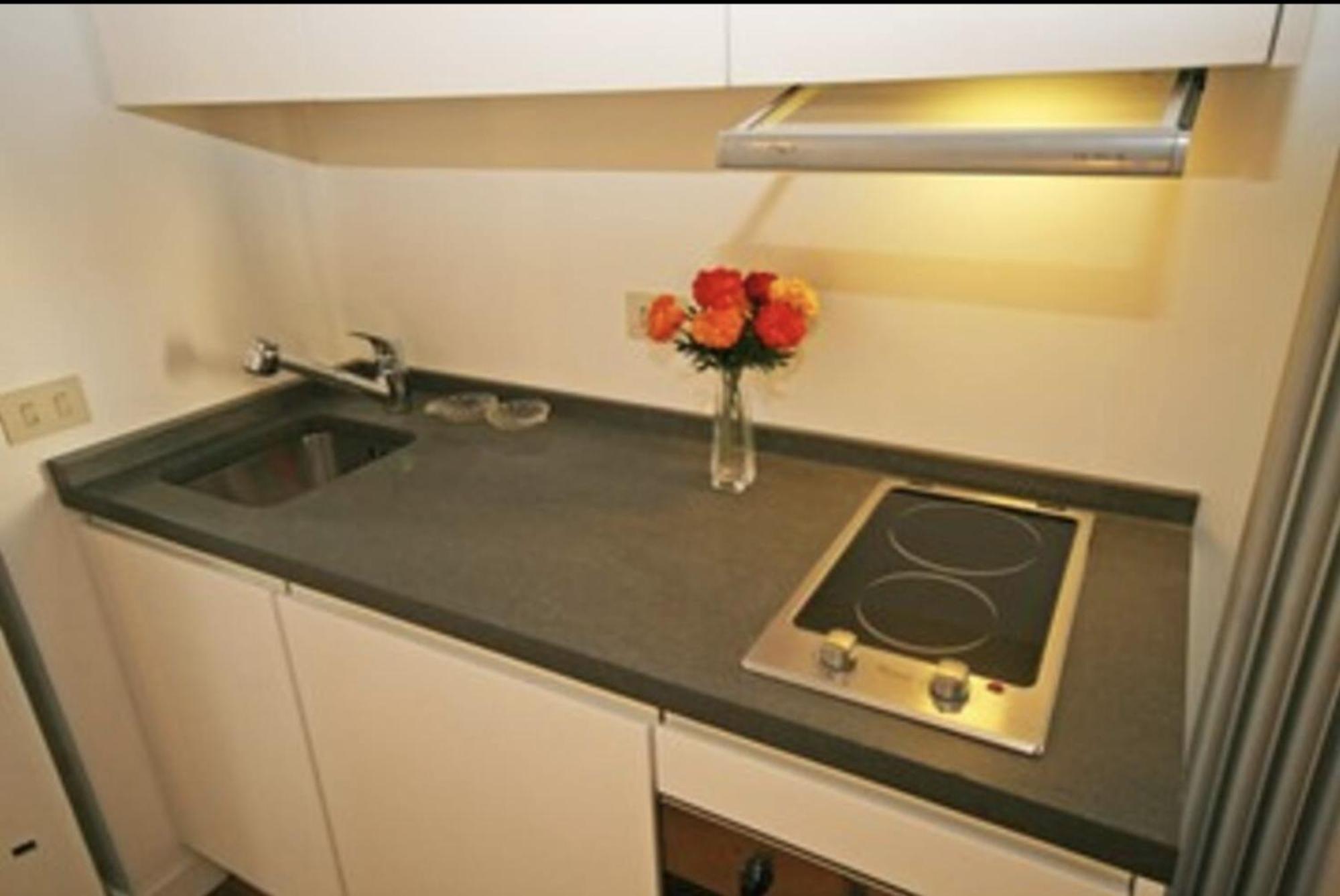 Elegante Mini Studio In The Heart Of Rom