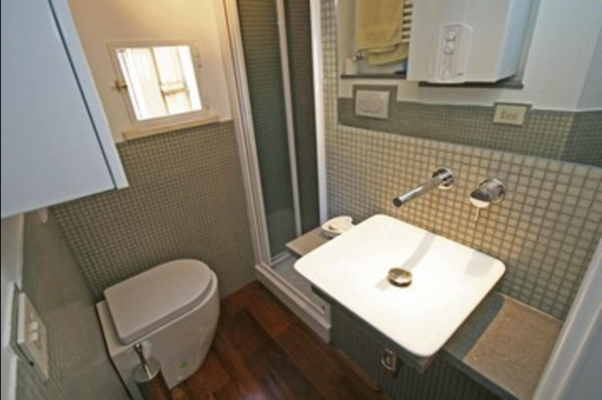 Elegante Mini Studio In The Heart Of Rom