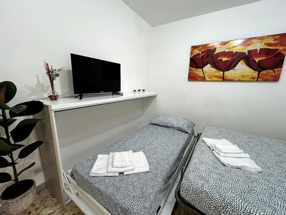 The First Door-rome Apartamento