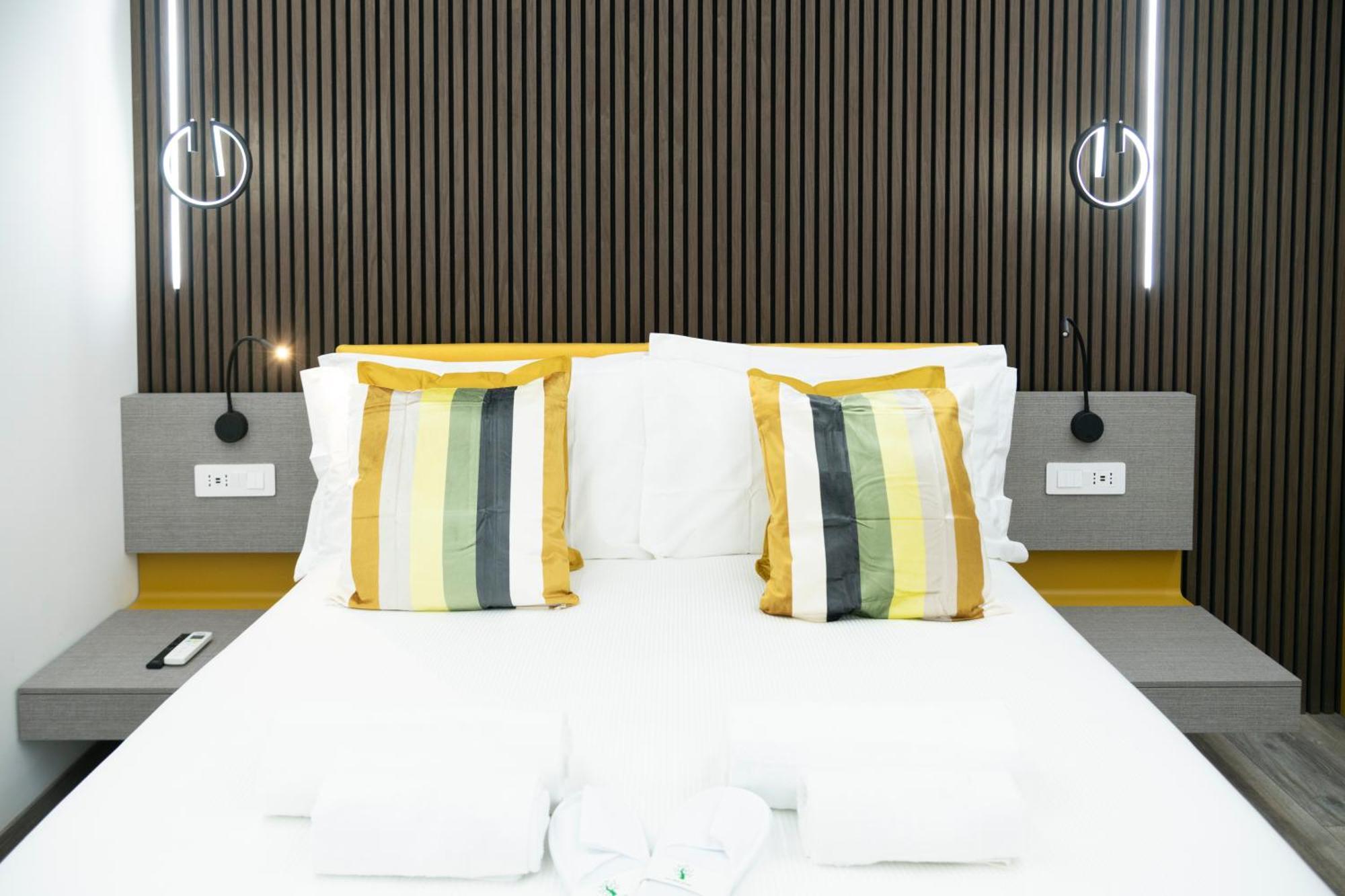 New Luxury Bed and breakfast *
