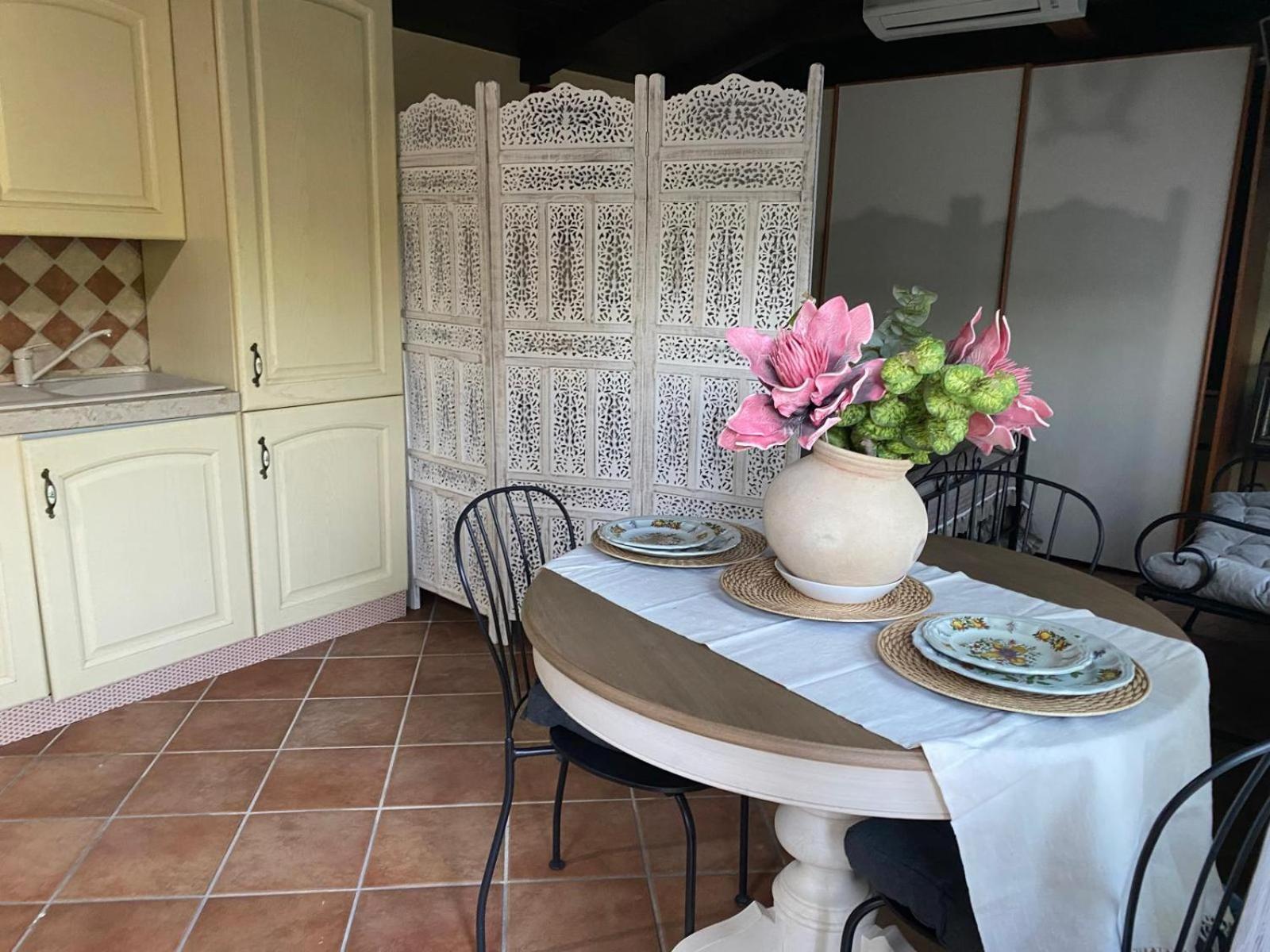 Roman Chalet