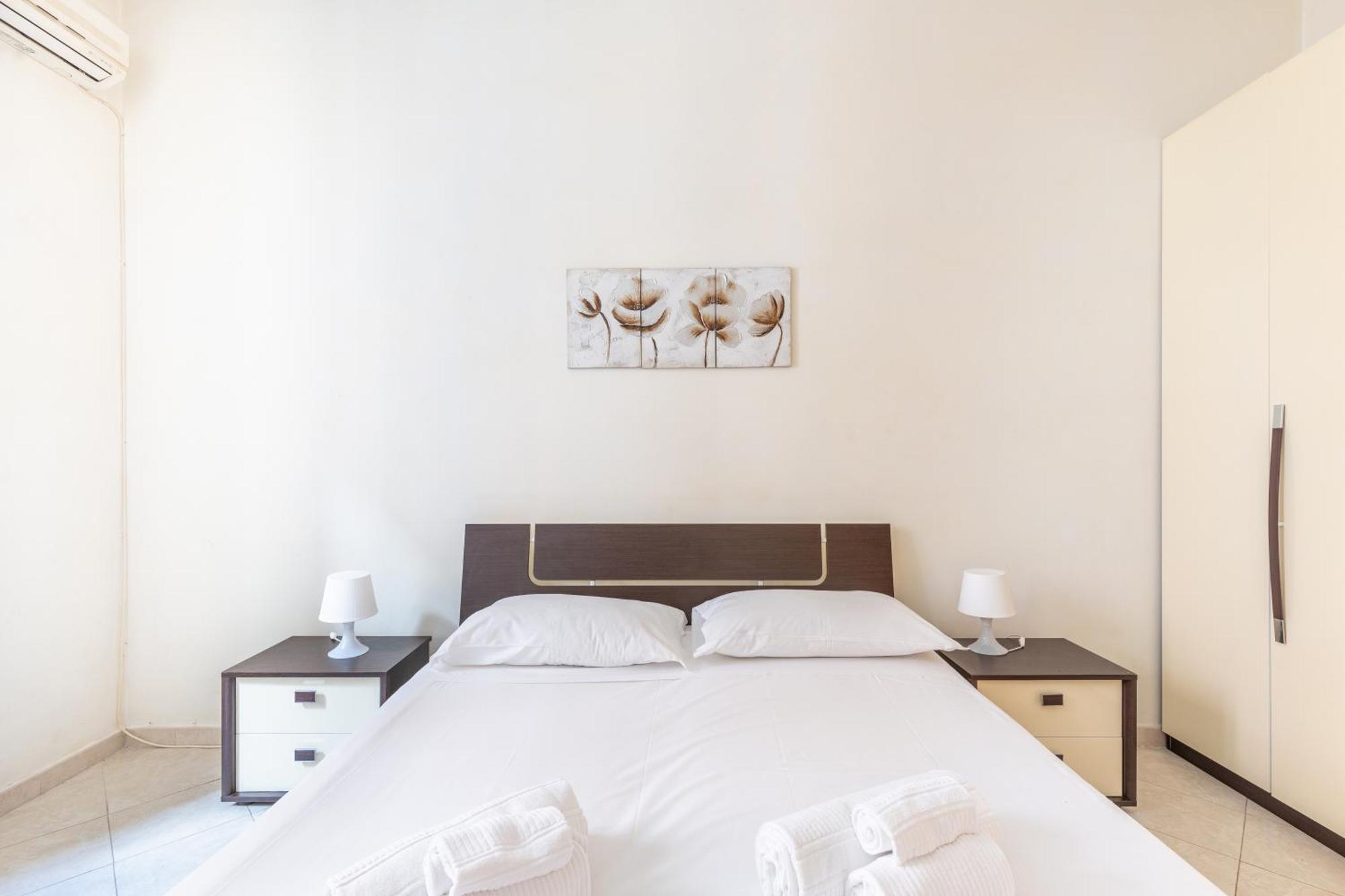 Appartamento Ostiense 2 Bedroom Flat *