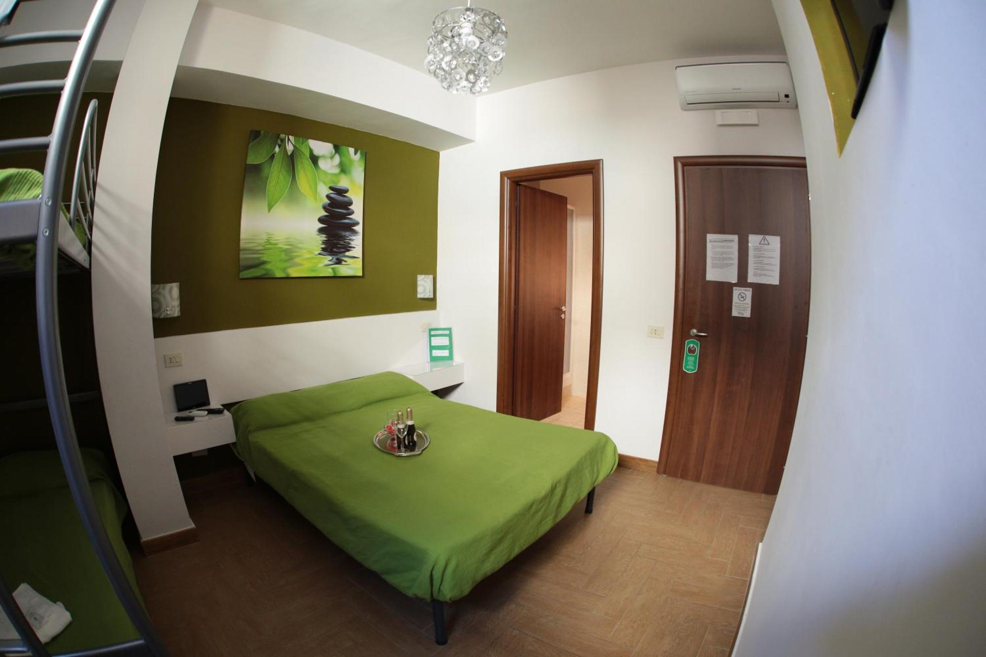 Hotel Emporium 4*