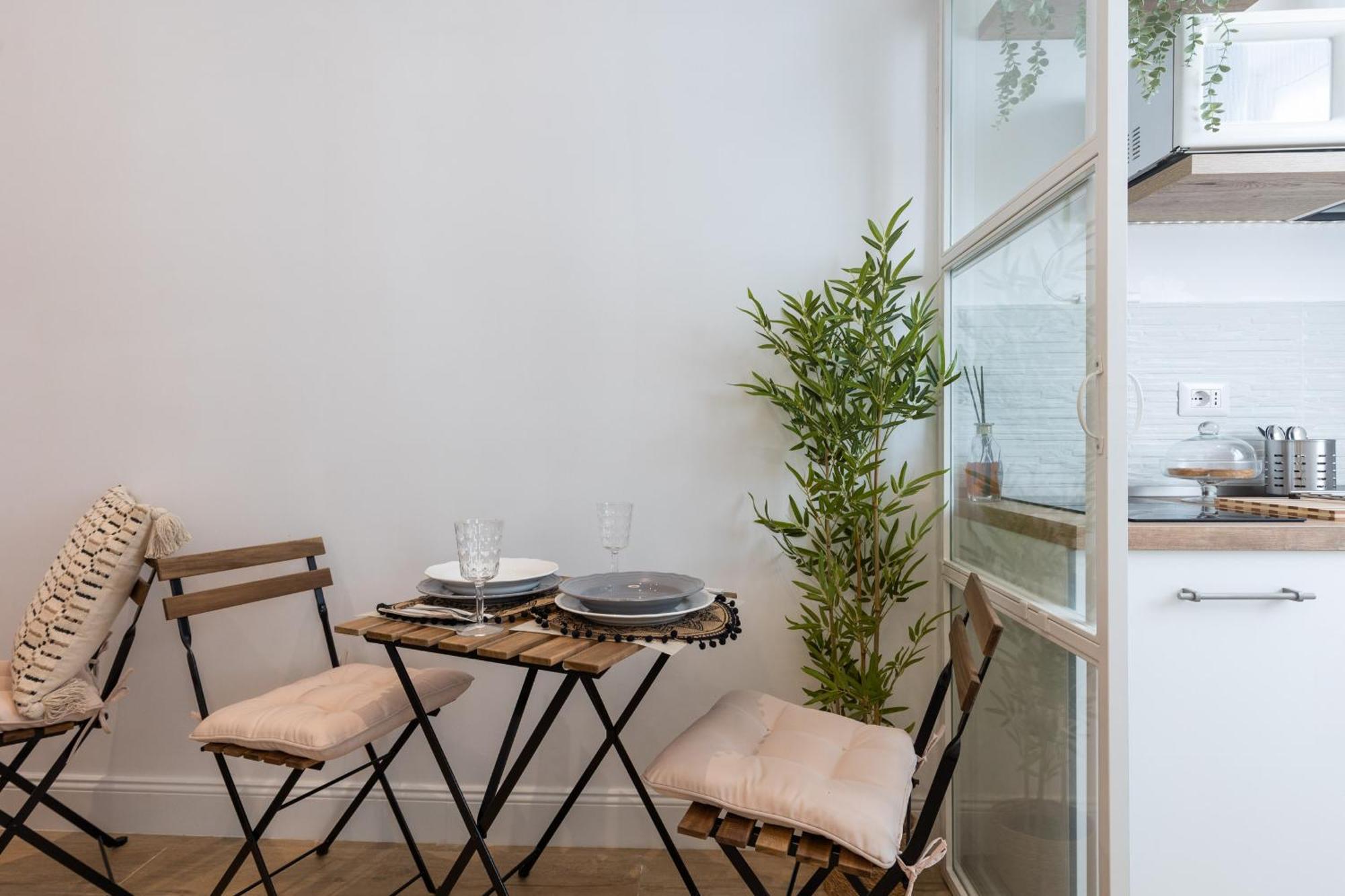 La Maison Du Charme Bed and breakfast