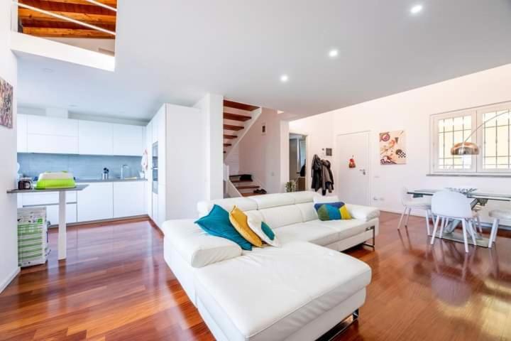Appartamento Realty Company Spagna Roma