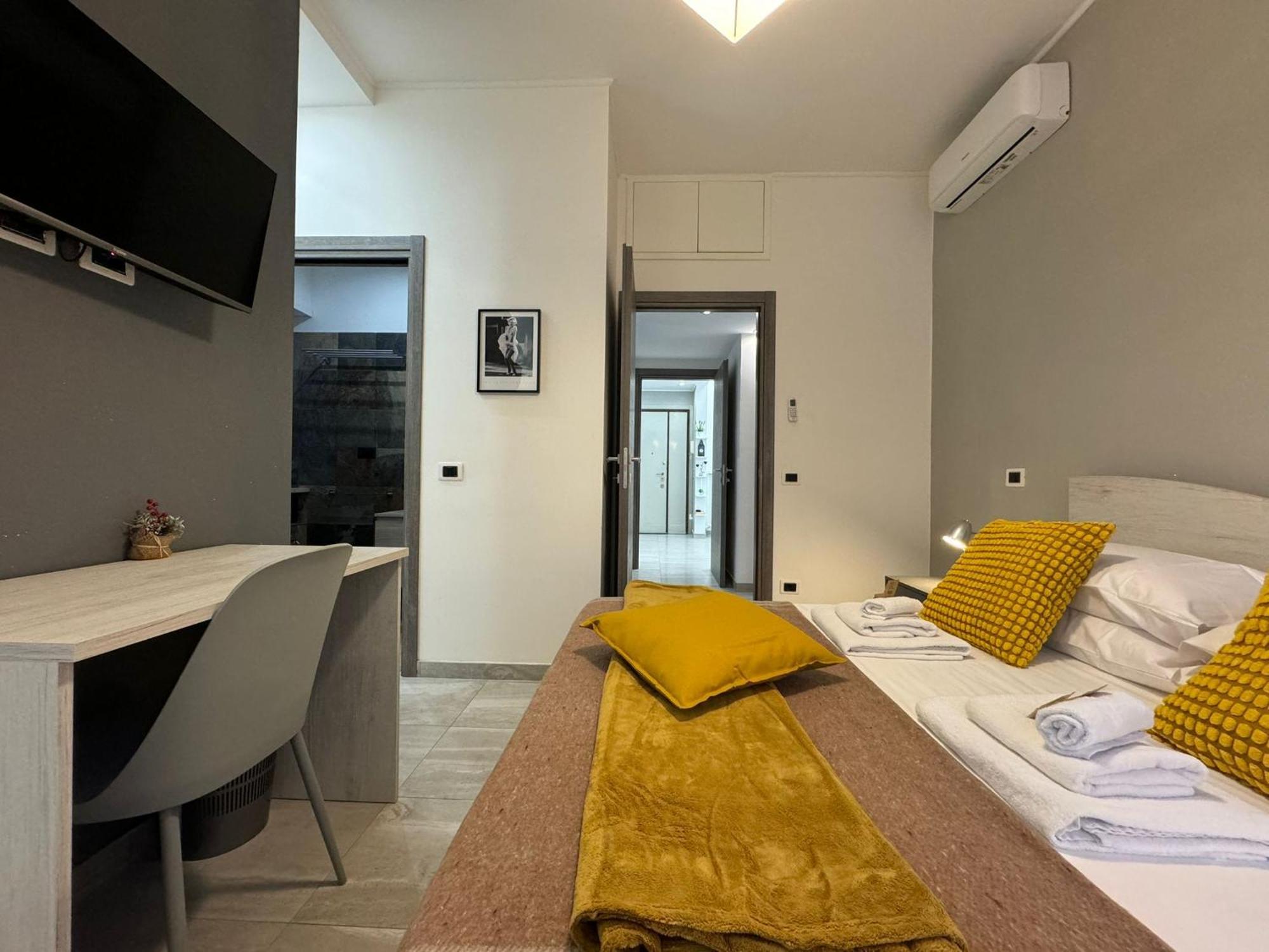 Appartamento Elegant Escape By Ionio Metro Roma