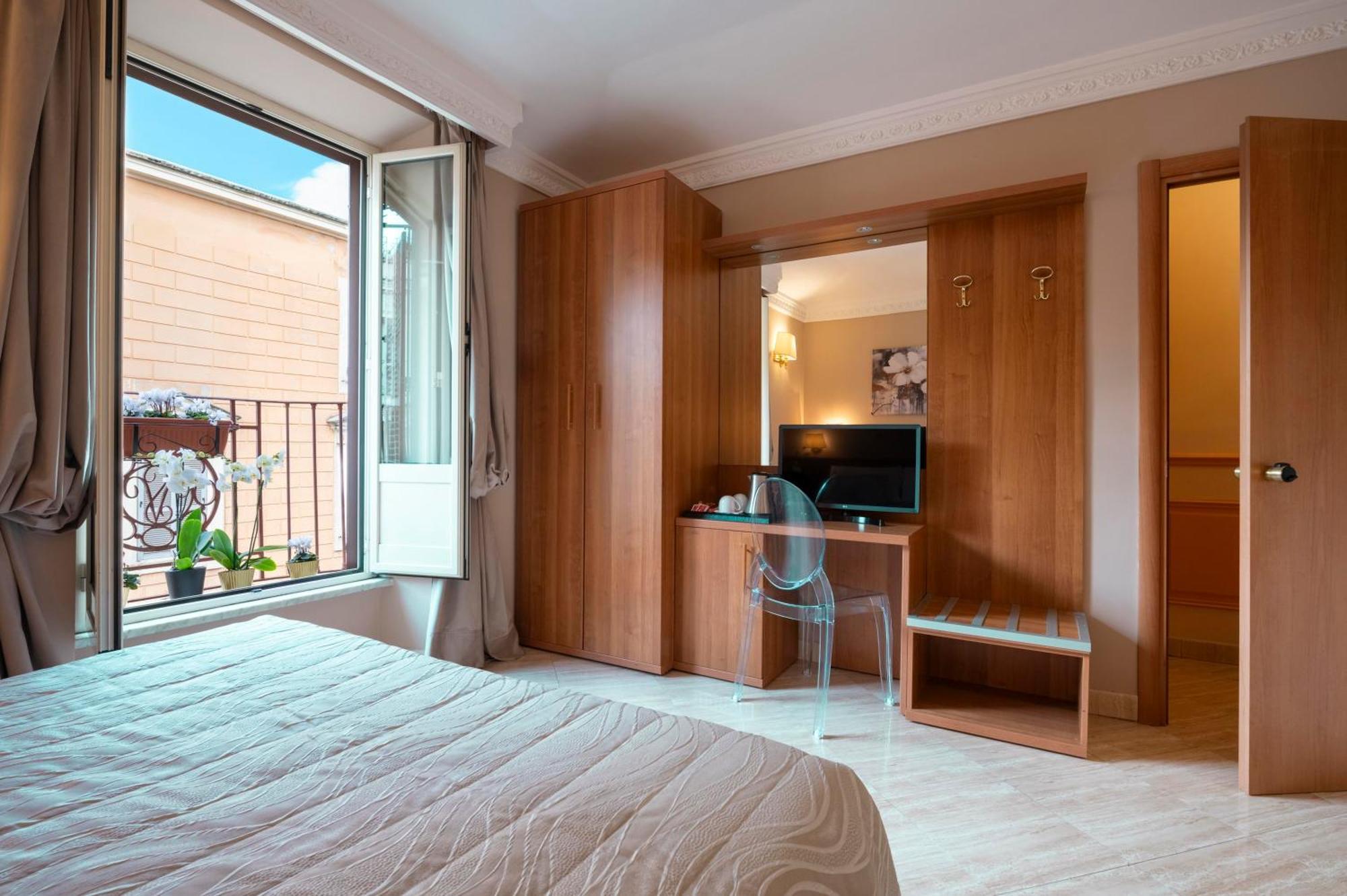 Hotel Magic Rome
