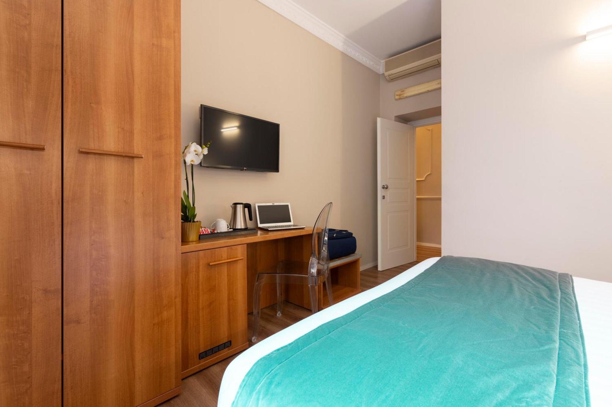 Hotel Magic 2*