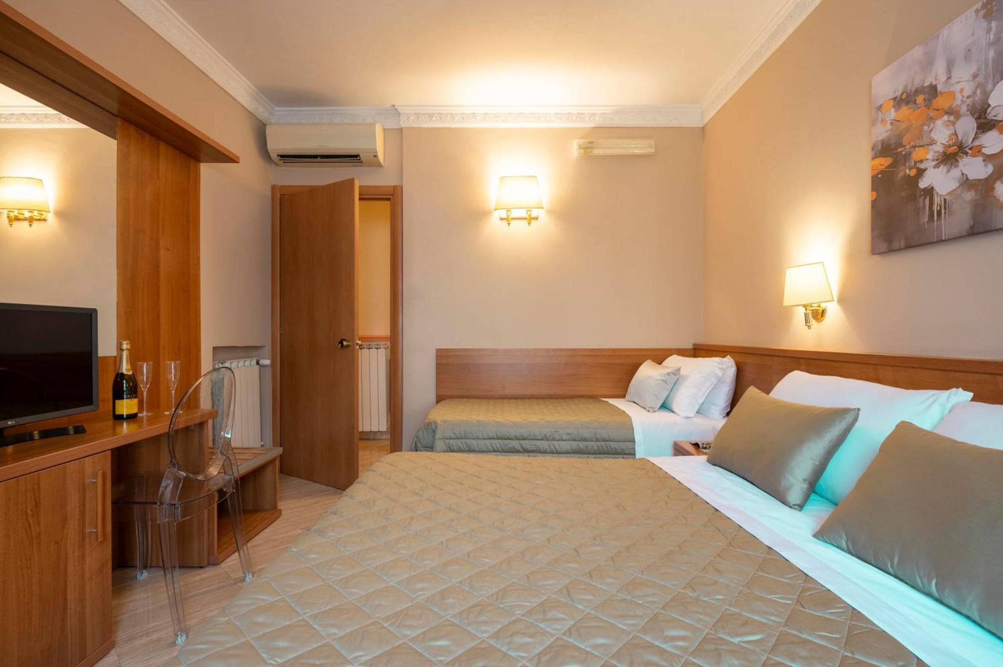 Hotel Magic