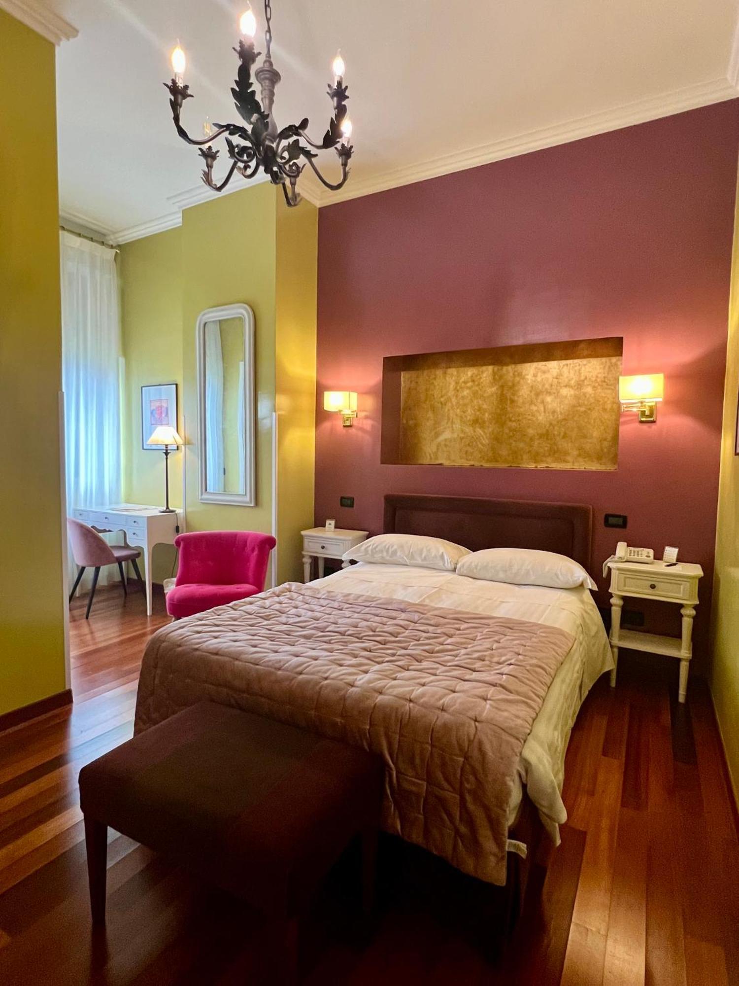 Fenix 4* Rome