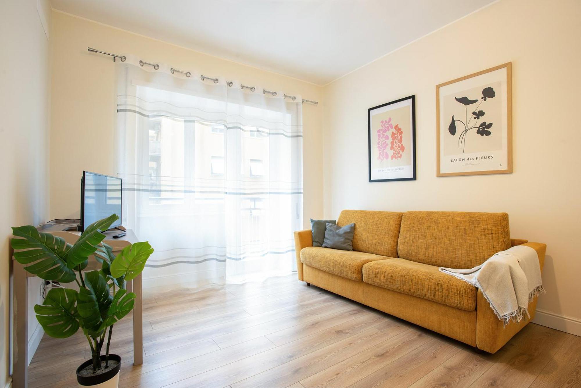 Moderno Tuscolana 2 Bdr And Living Metro A Apartamento