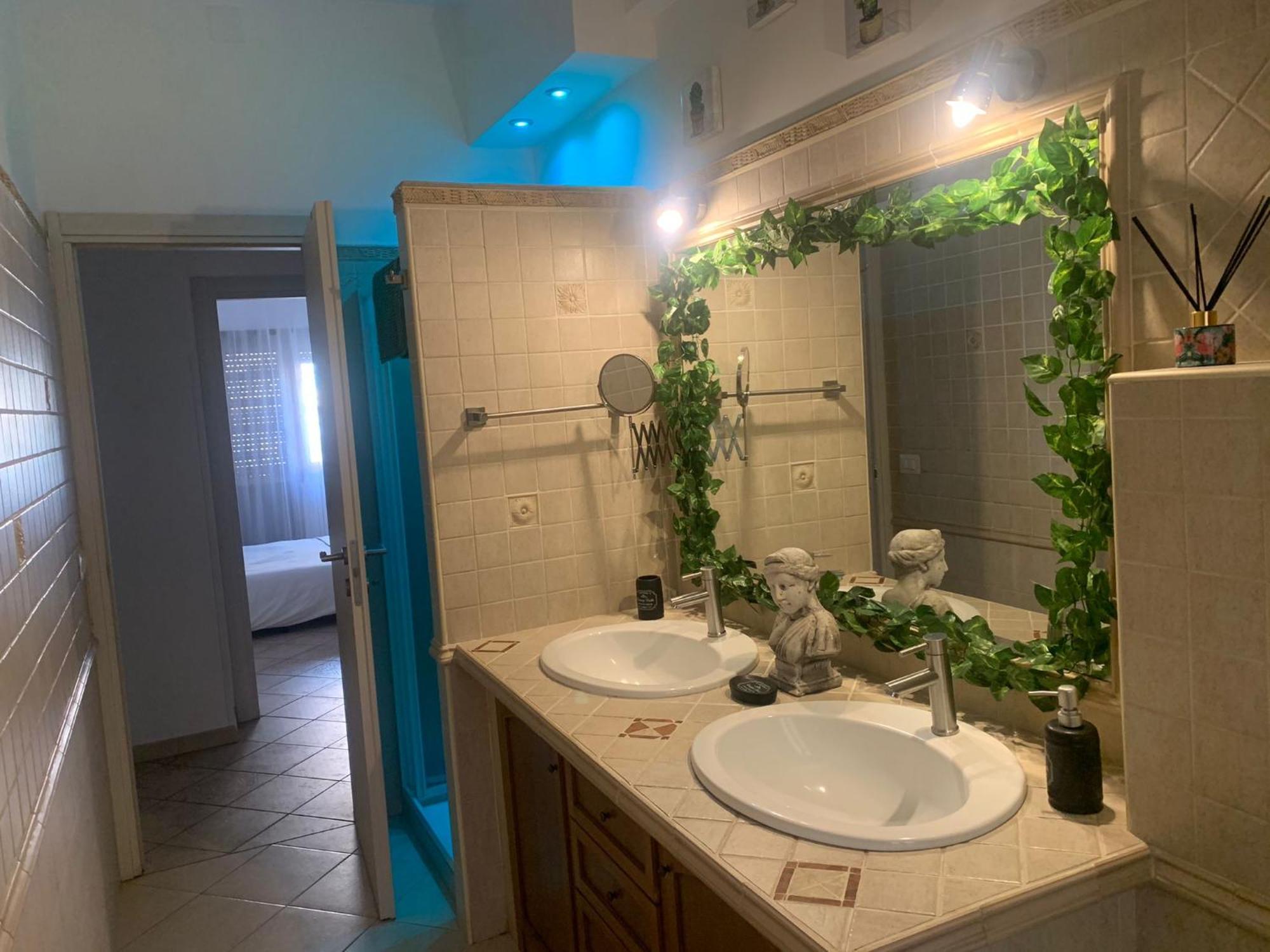 Holiday home Roux Rome