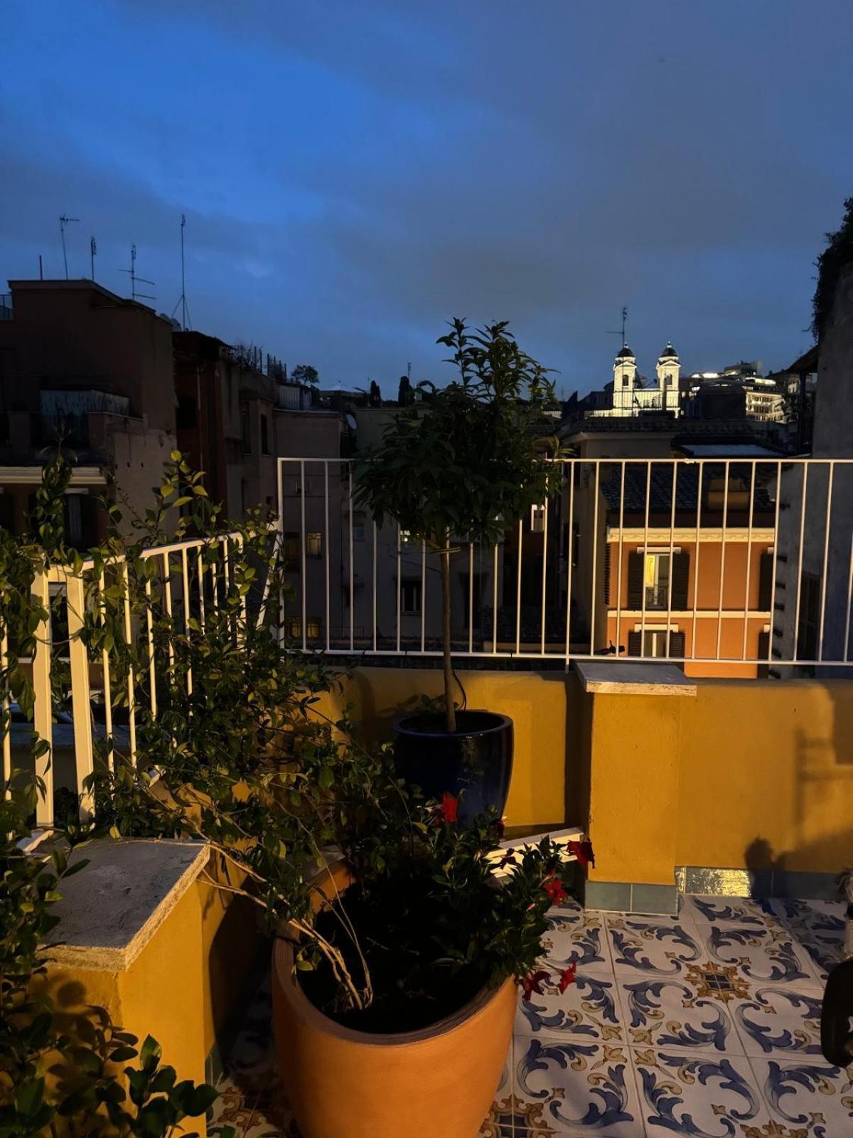 Apartment Domus Amalthea Rome