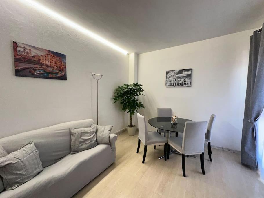 Eur-motagnola Attico 2bedr 280 Terrace View Roma