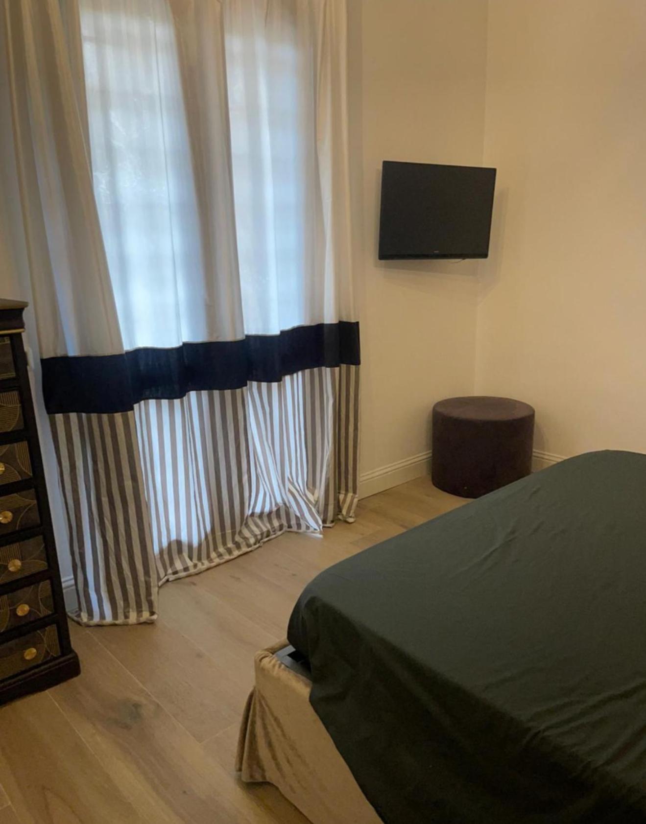 Marilyn Villa Roma
