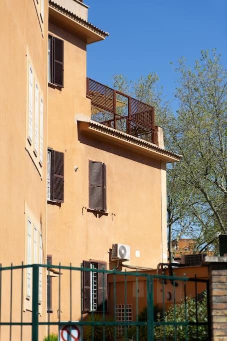 Corradi 4 With Terrace Appartamento *