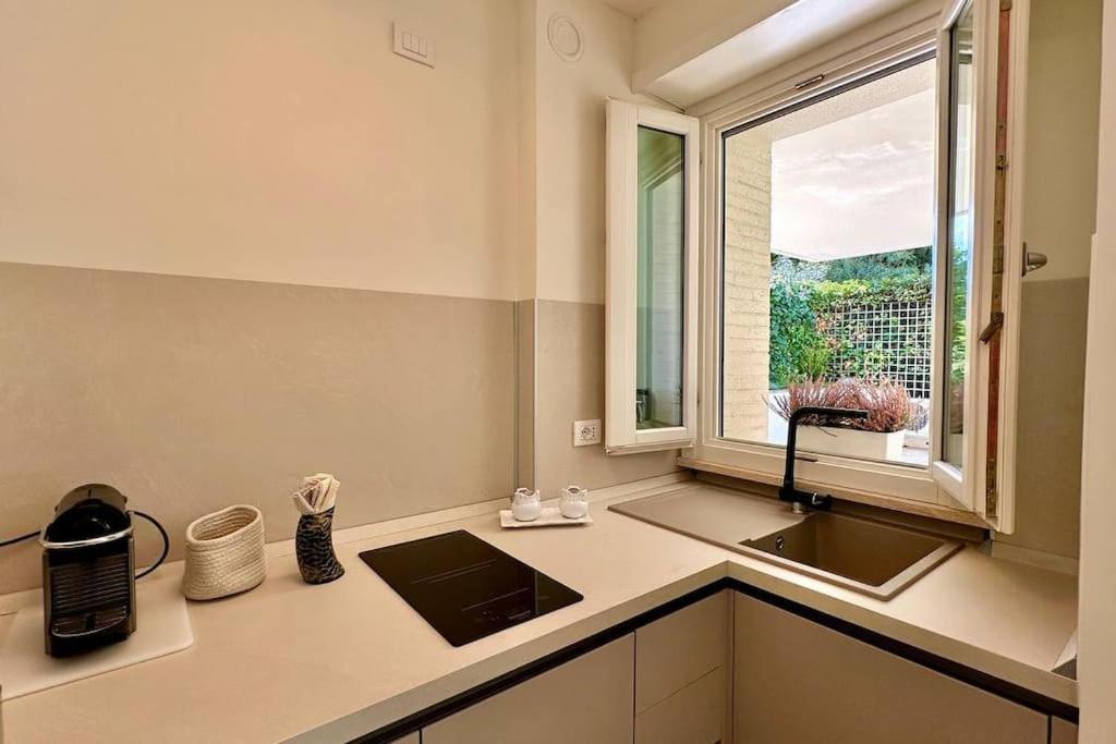 Elegant With Terrace In Balduina * Roma