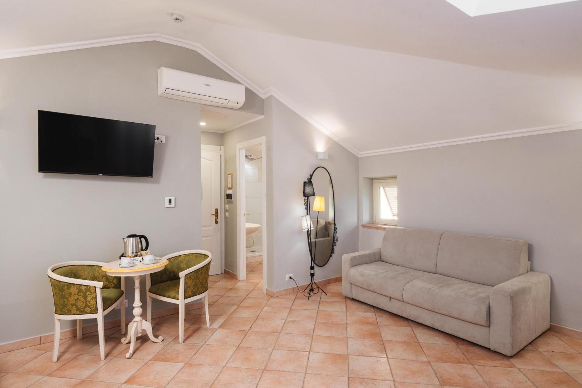 Hotel Sourire Roma