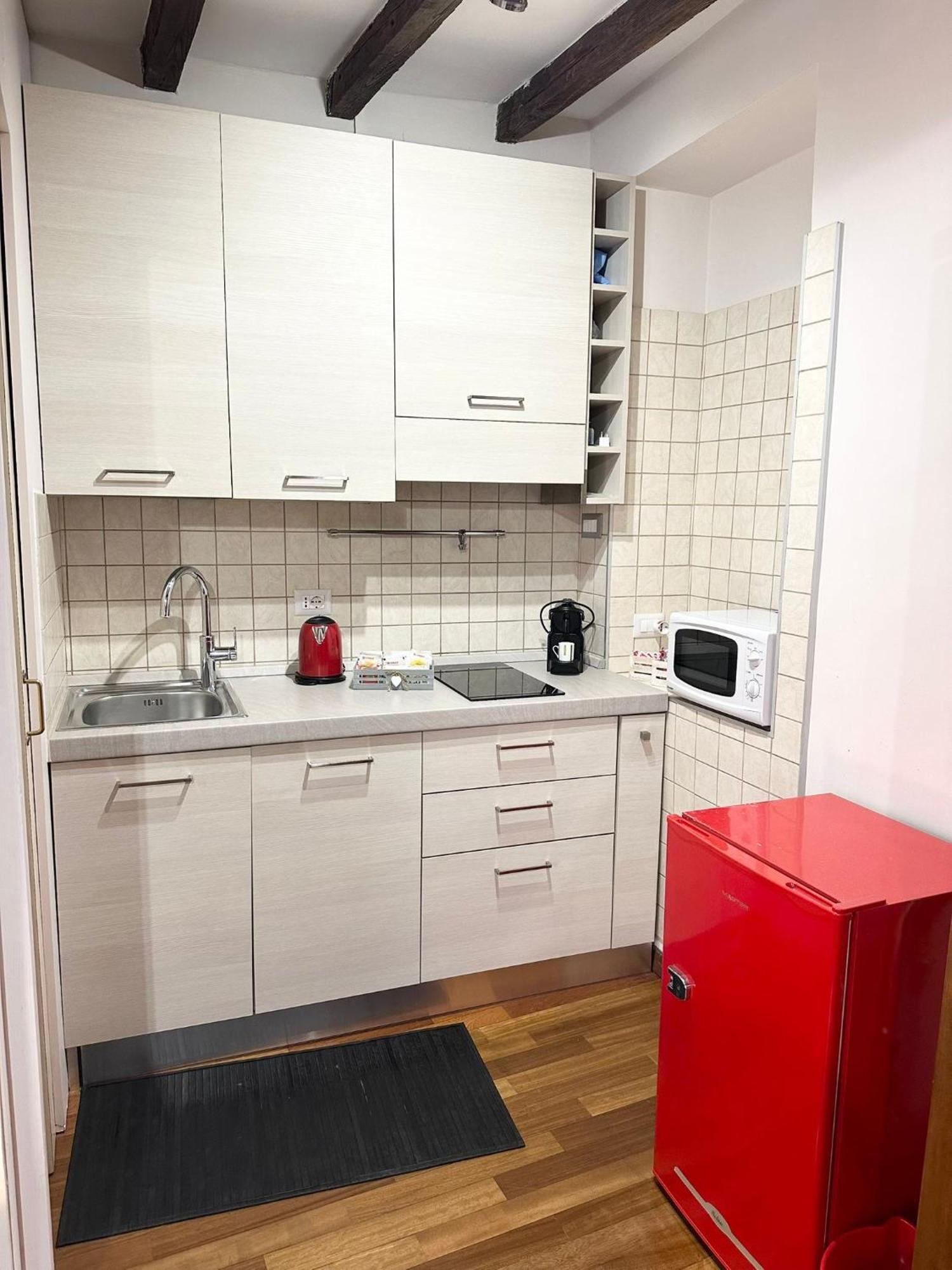 Domus Incantevole Vicino Colosseo Foro Apartamento Roma