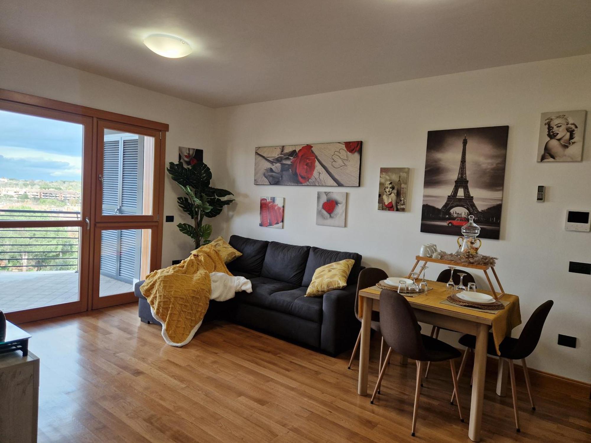 5 Floor Roma