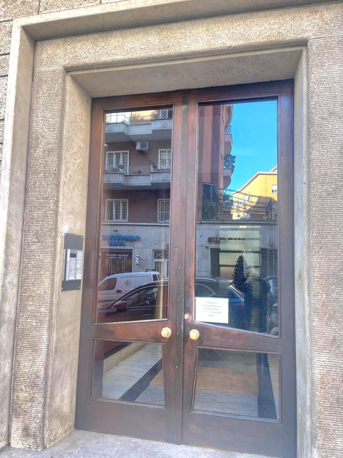 Immenso Prestige House Pensión Roma