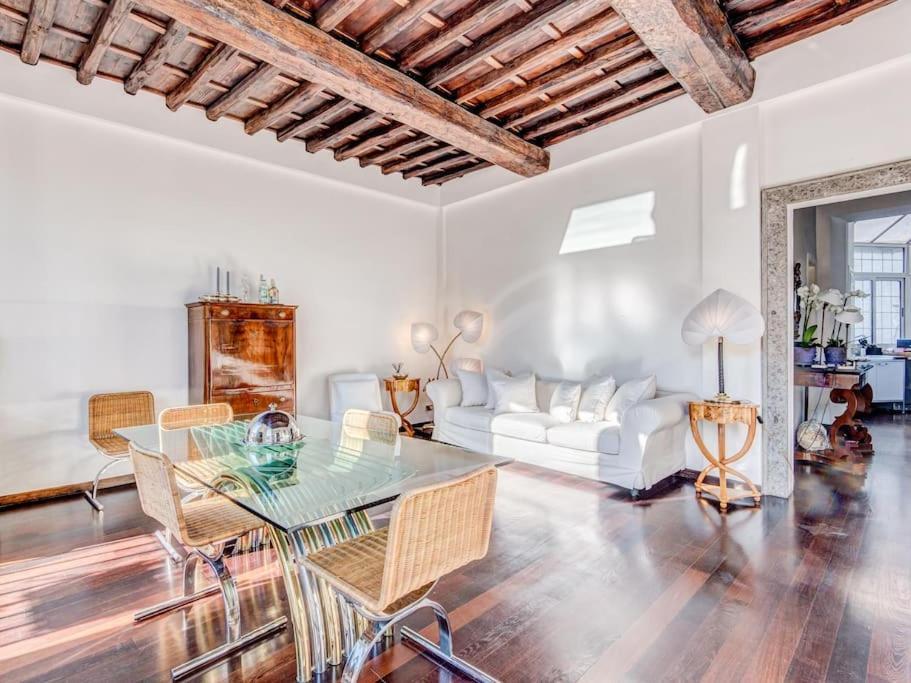 Luxury Spanish Steps Terrace Apartment Rom