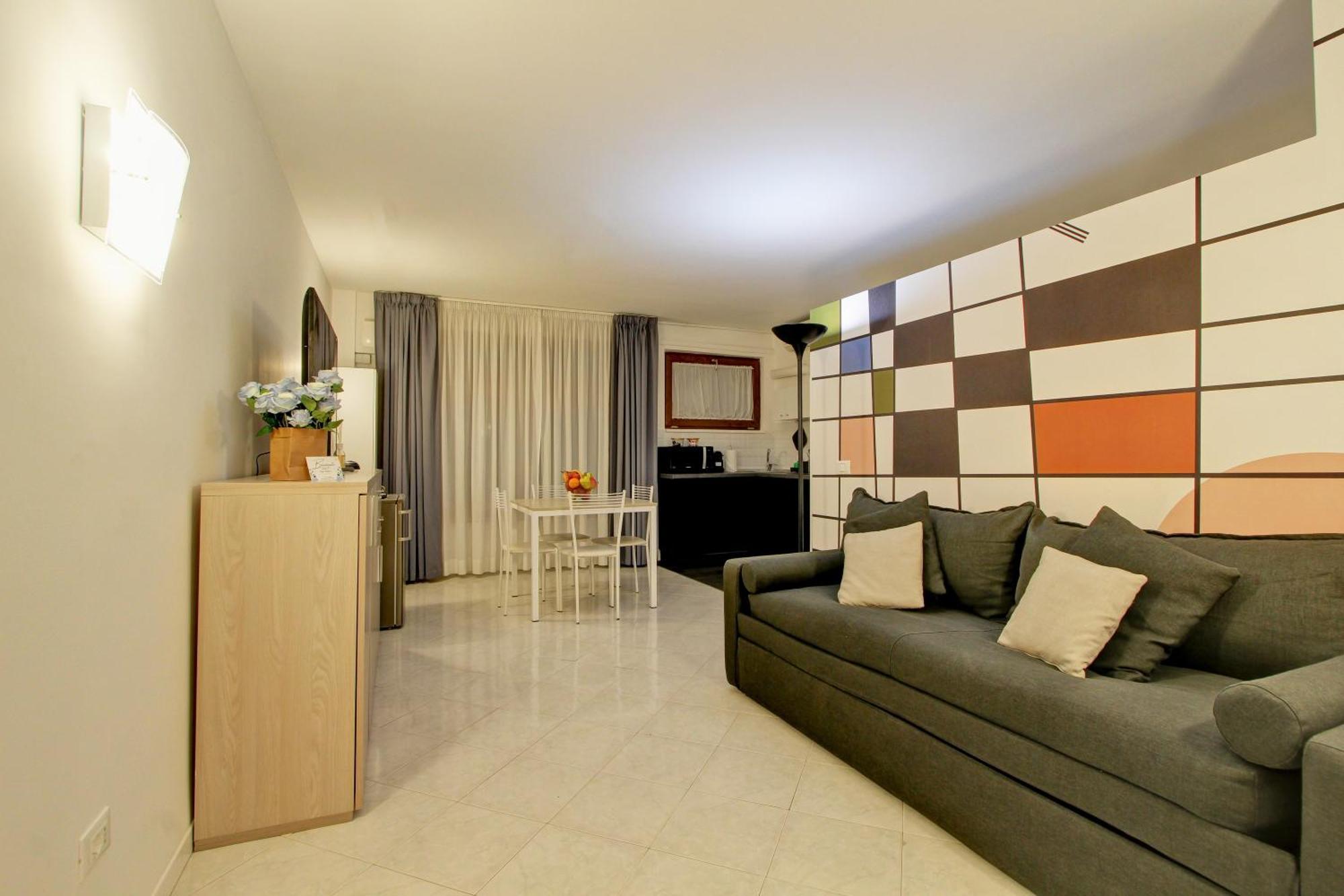 Fermata San Pietro - Con Parcheggio Apartamento
