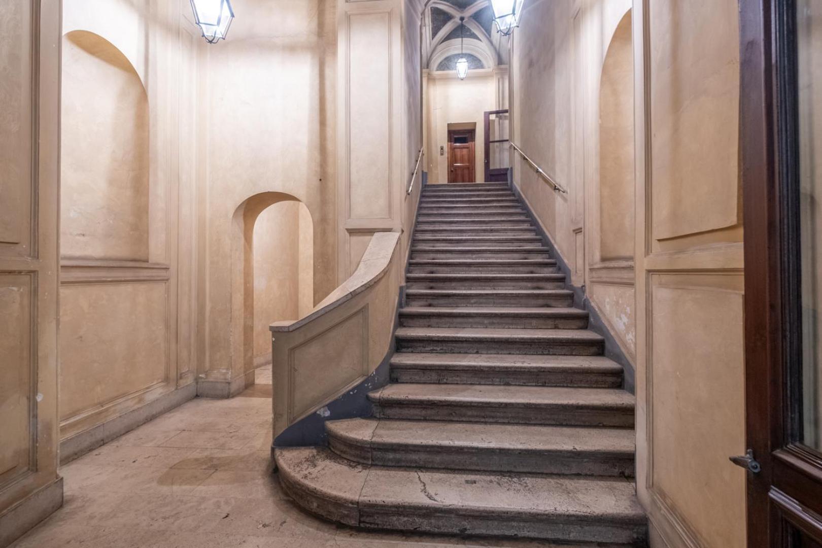 Leilighet Elegant And Luxury @altare Della Patria