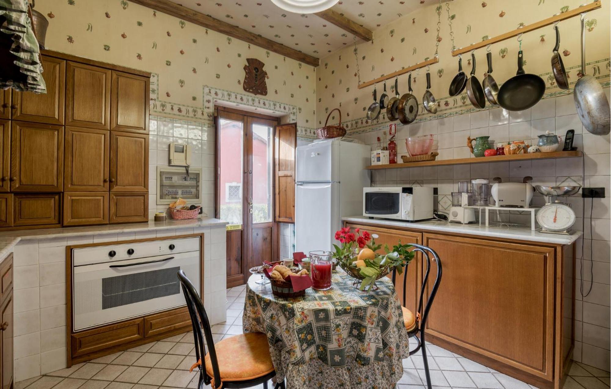 Casa vacanze Cozy In With Kitchen *