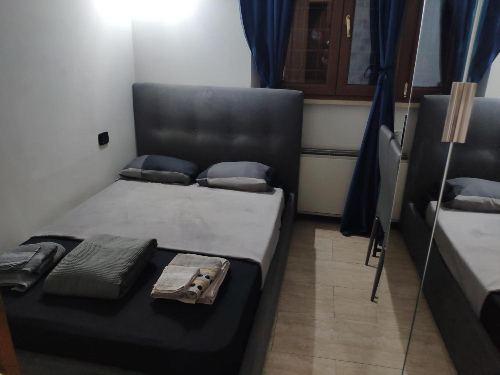 Mini Deluxe - Close To Metro C Alloggio in famiglia *