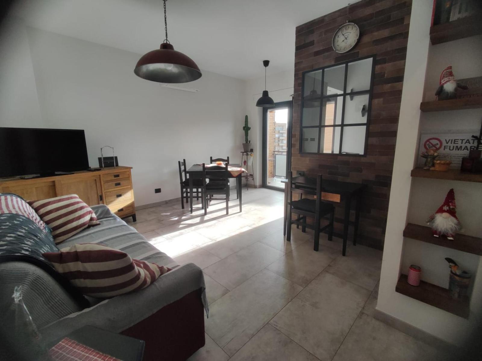 Pamela's House- Tiburtina * Roma