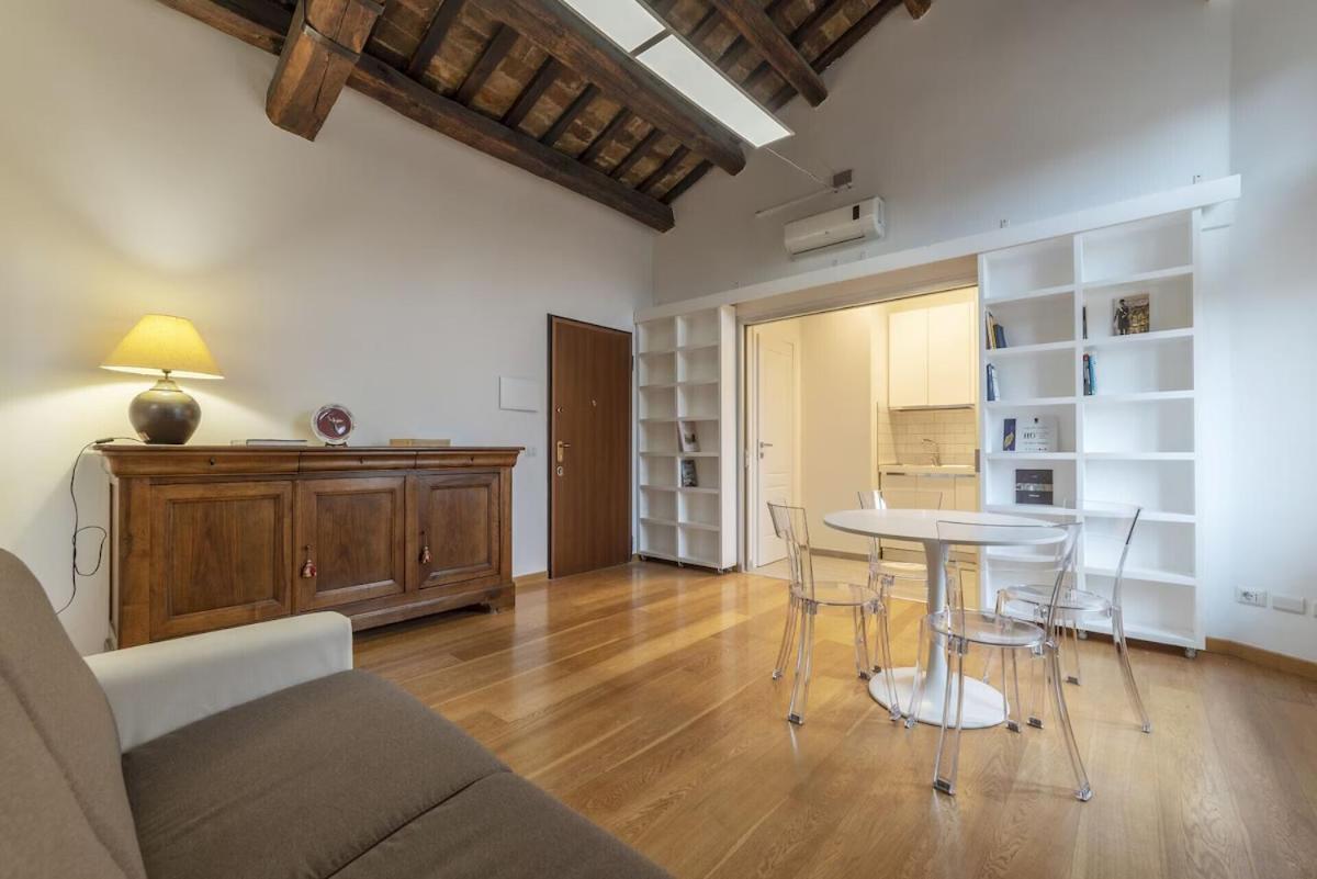 Live - Exclusive Penthouses * Roma
