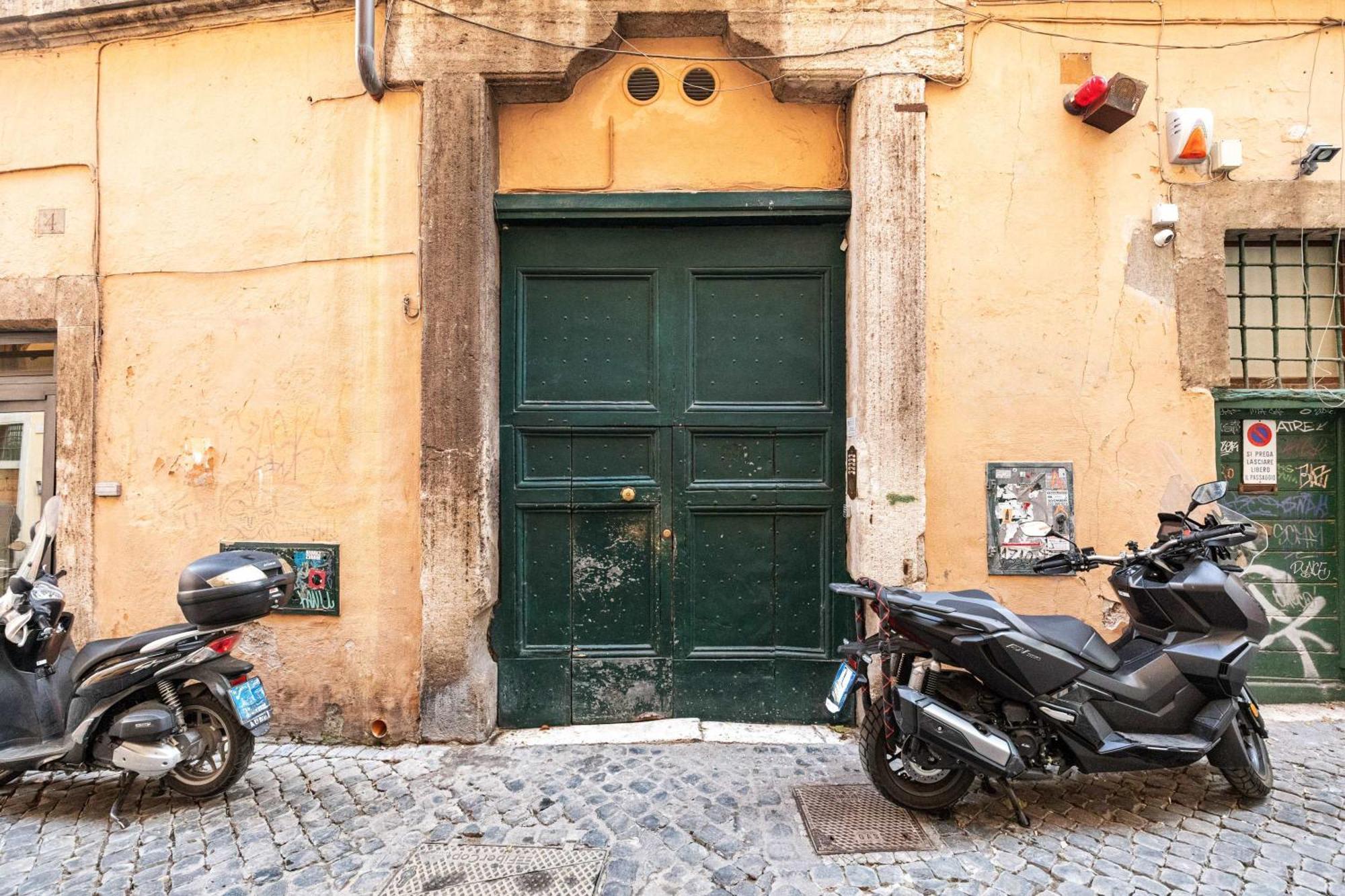 Navona Charming By Romeloft Roma