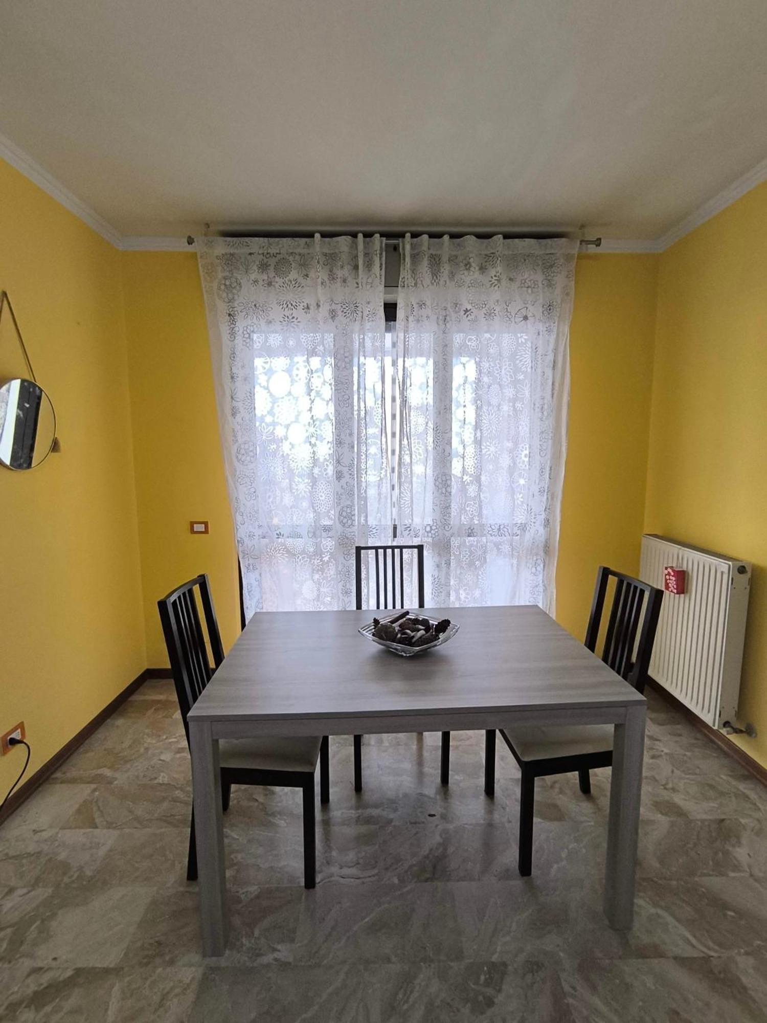 Domus Laurentina - Vicinanze Cecchignola E Metropolitana Leilighet Roma