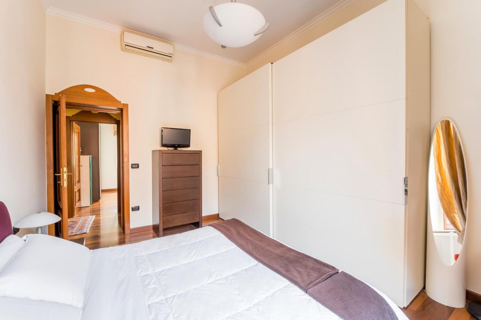 Dimora Esedra, Historical Flat In The Heart Of Apartamento Roma