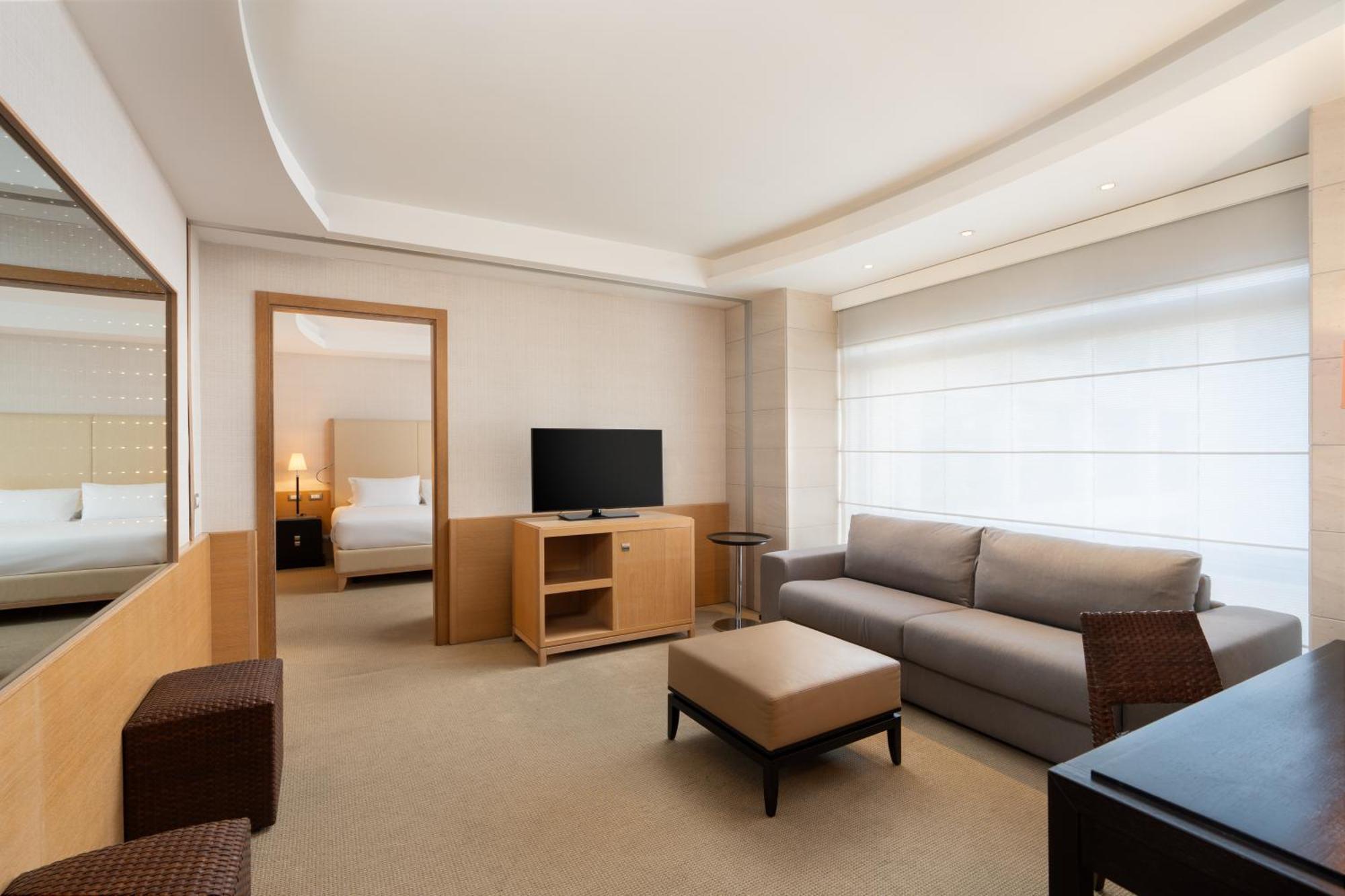 Hotell Precise House Mantegna 4*